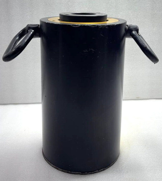 Enerpac RACH604 65.6 ton Capacity 3.94 in Stroke Aluminum Hollow Plunger Used