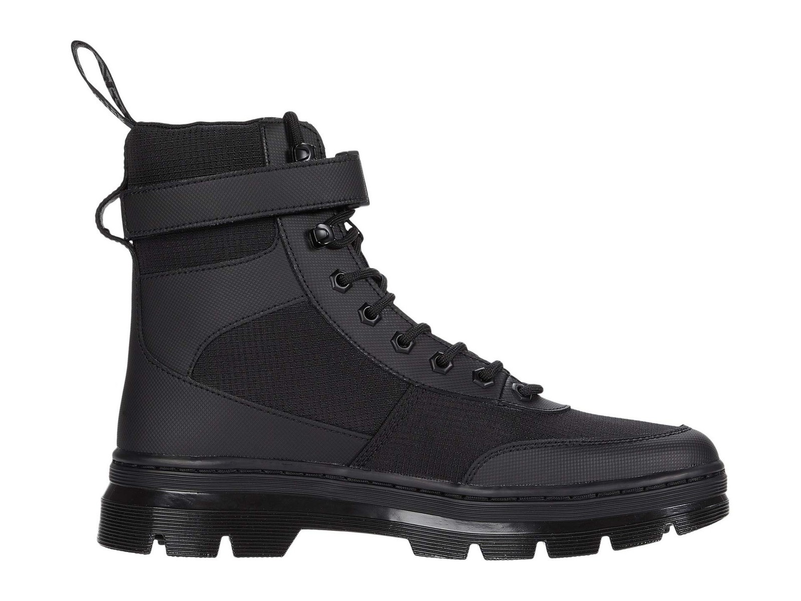 Dr. Martens Unisex Adult Combs Tech 11 Women/10 Men Black