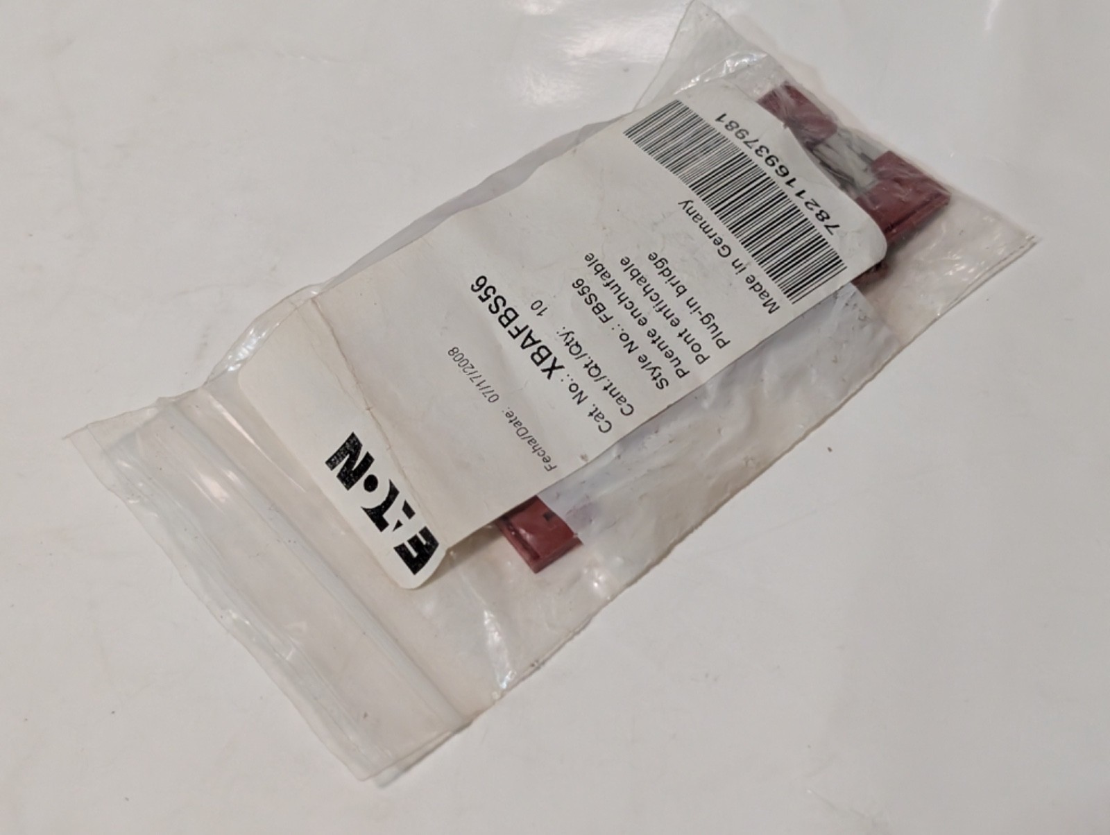Eaton XBAFBS56 plug-in bridge jumpers, lot 4×10 + 1 extra, red, as shown