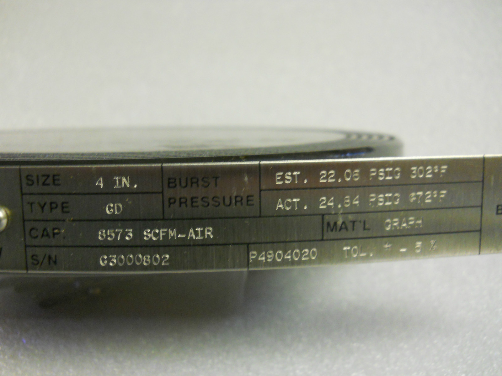 FIKE TYPE GD 4″ P4904020 GRAPHITE RUPTURE DISC NEW CONDITION IN BOX