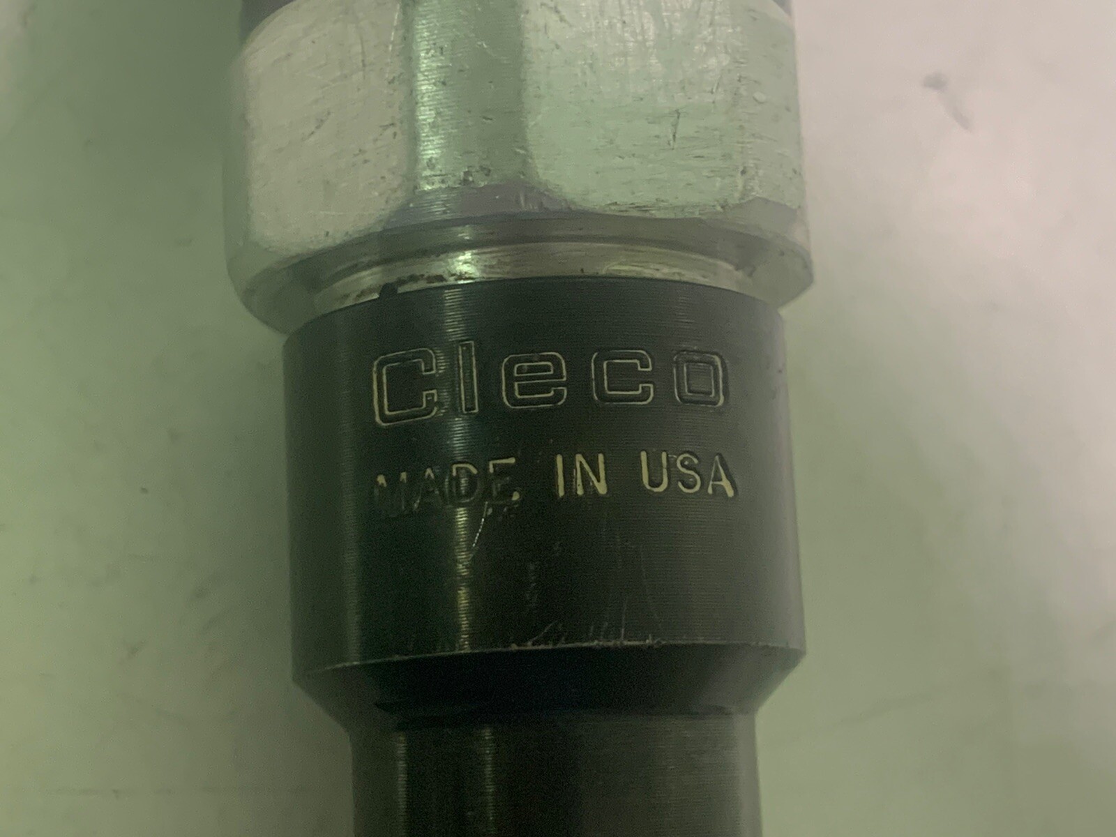 Cleco 3/8″ 90° Small Head Slim Body Reversing Nutrunner. WORKS PERFECTLY! NICE!