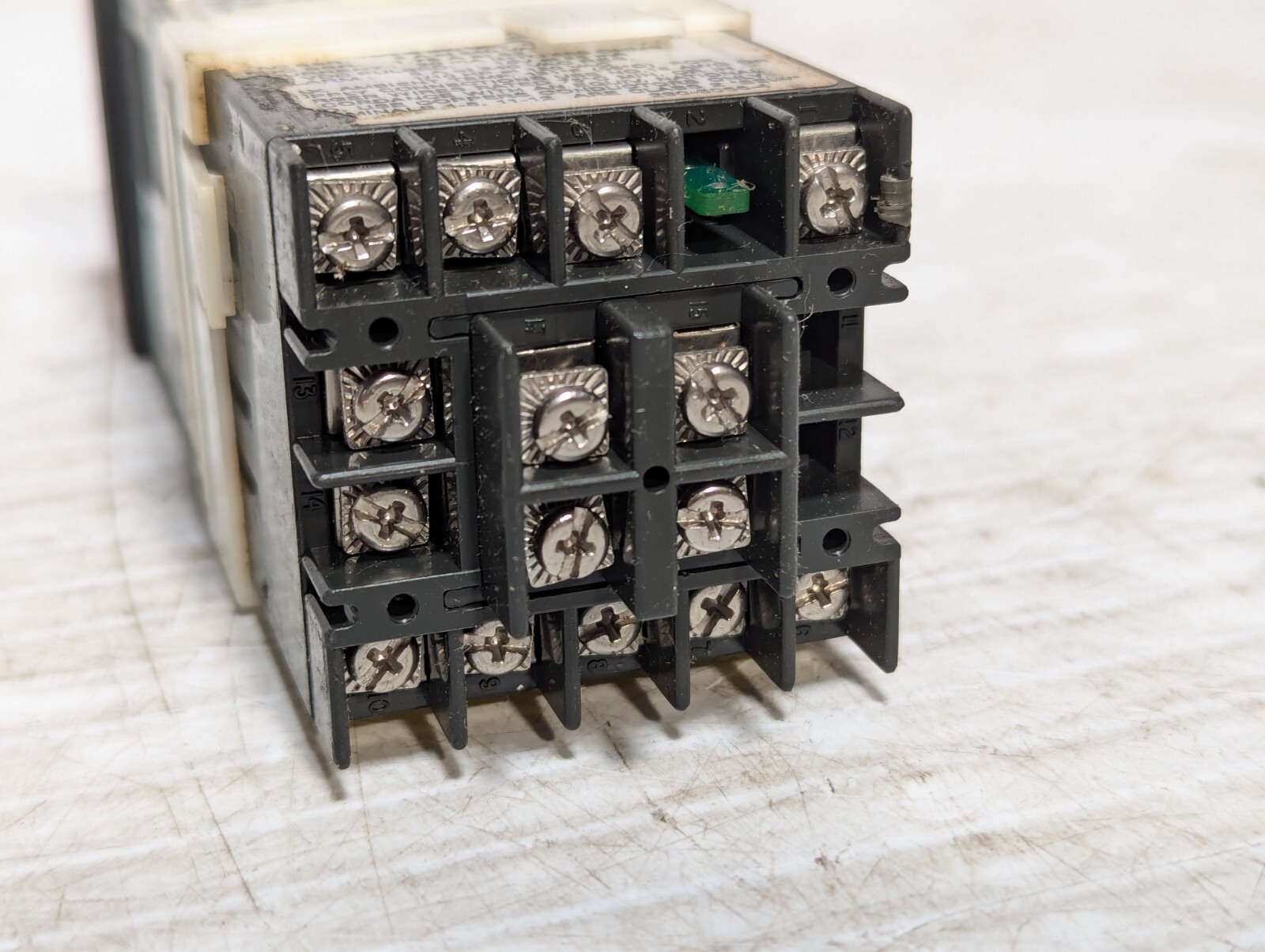 Love Controls 16A2133 Temperature / Process Controller Series 16A Indoor Dwyer