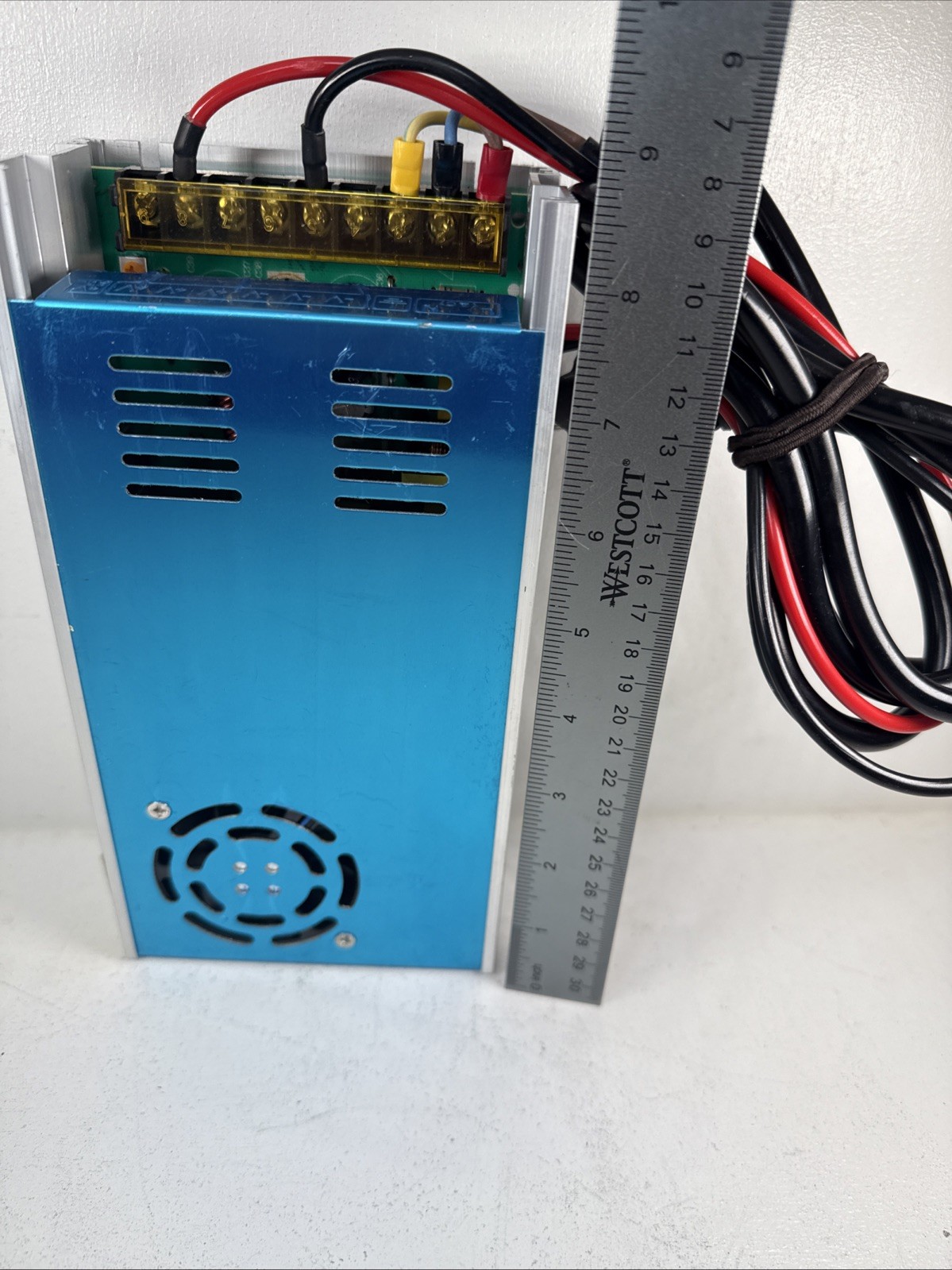 switching power supply unit CoO2 Laser Equipment AC 110V or 220V input.