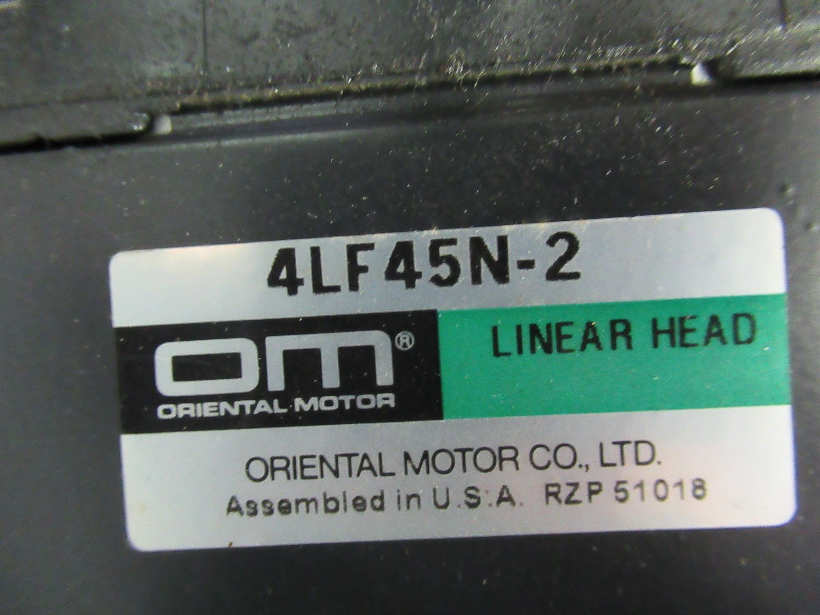 ORIENTAL MOTOR AC MAGNETIC BRAKE MOTOR 4IK25GN-SWM W/ GEAR REDUCER 4LF45N-2