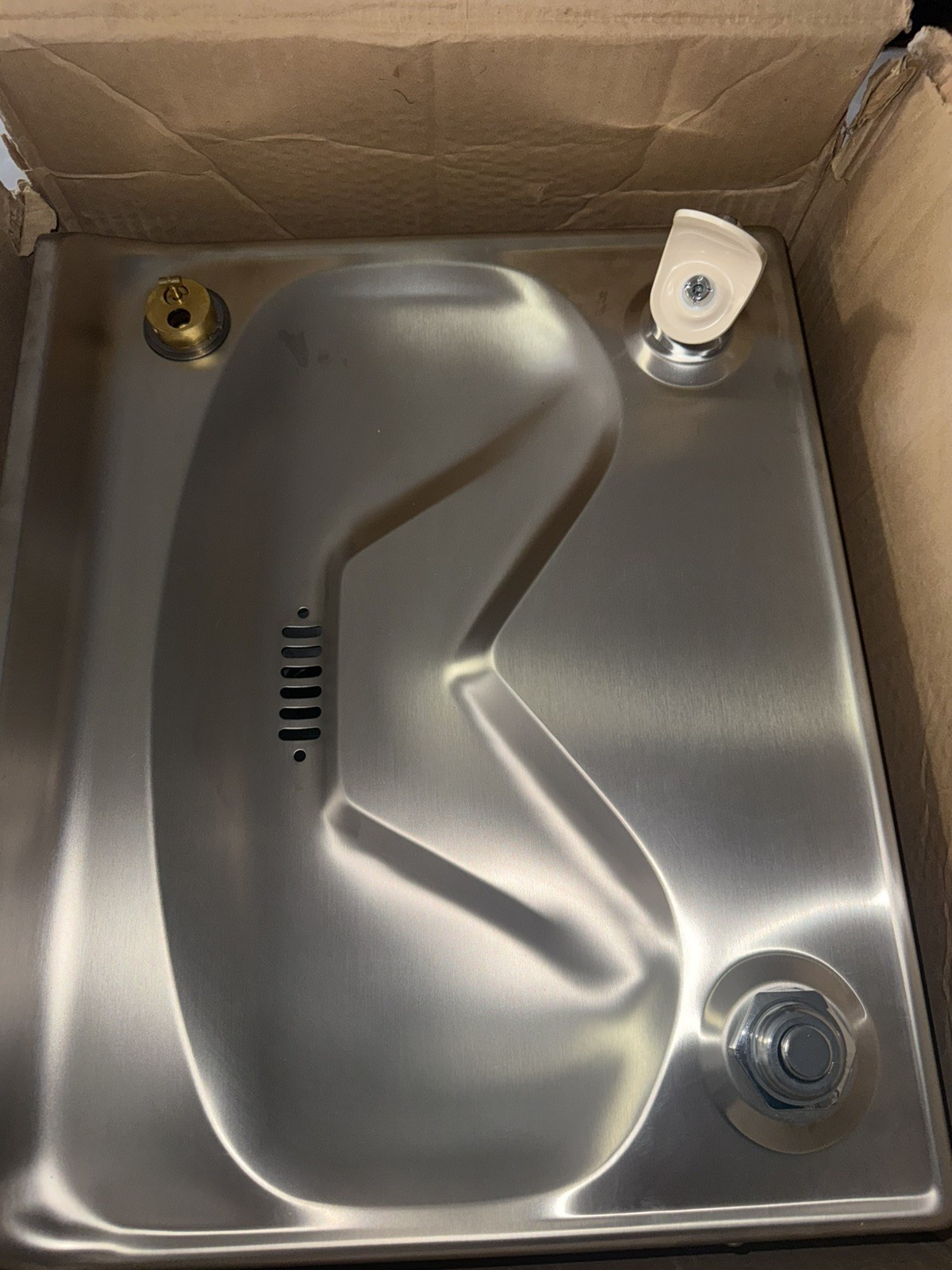 Elkay EFHA8L1Z 7.6 GPH Floor Mount with hot water tap open box never used