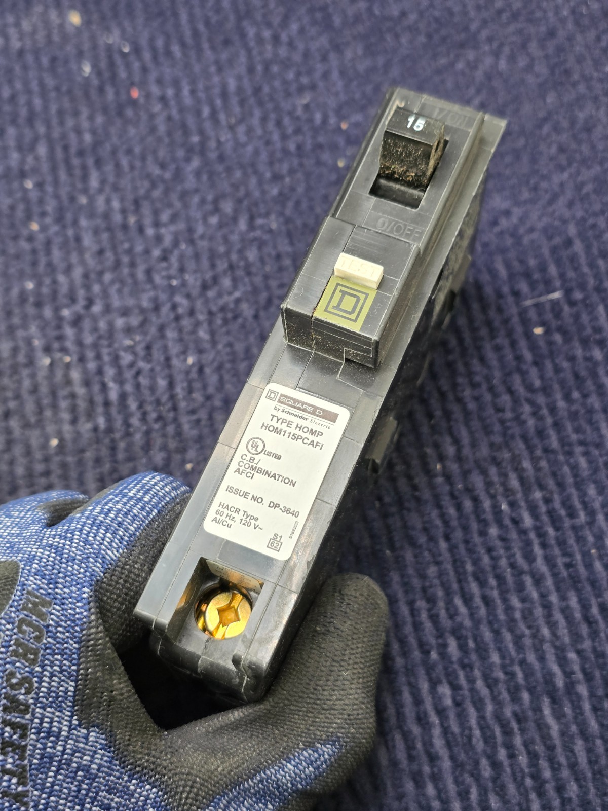 Square D HOM115PCAFI 15A 1-Pole CAFCI Circuit Breaker 120V, 10kA, #14 to #8 AWG