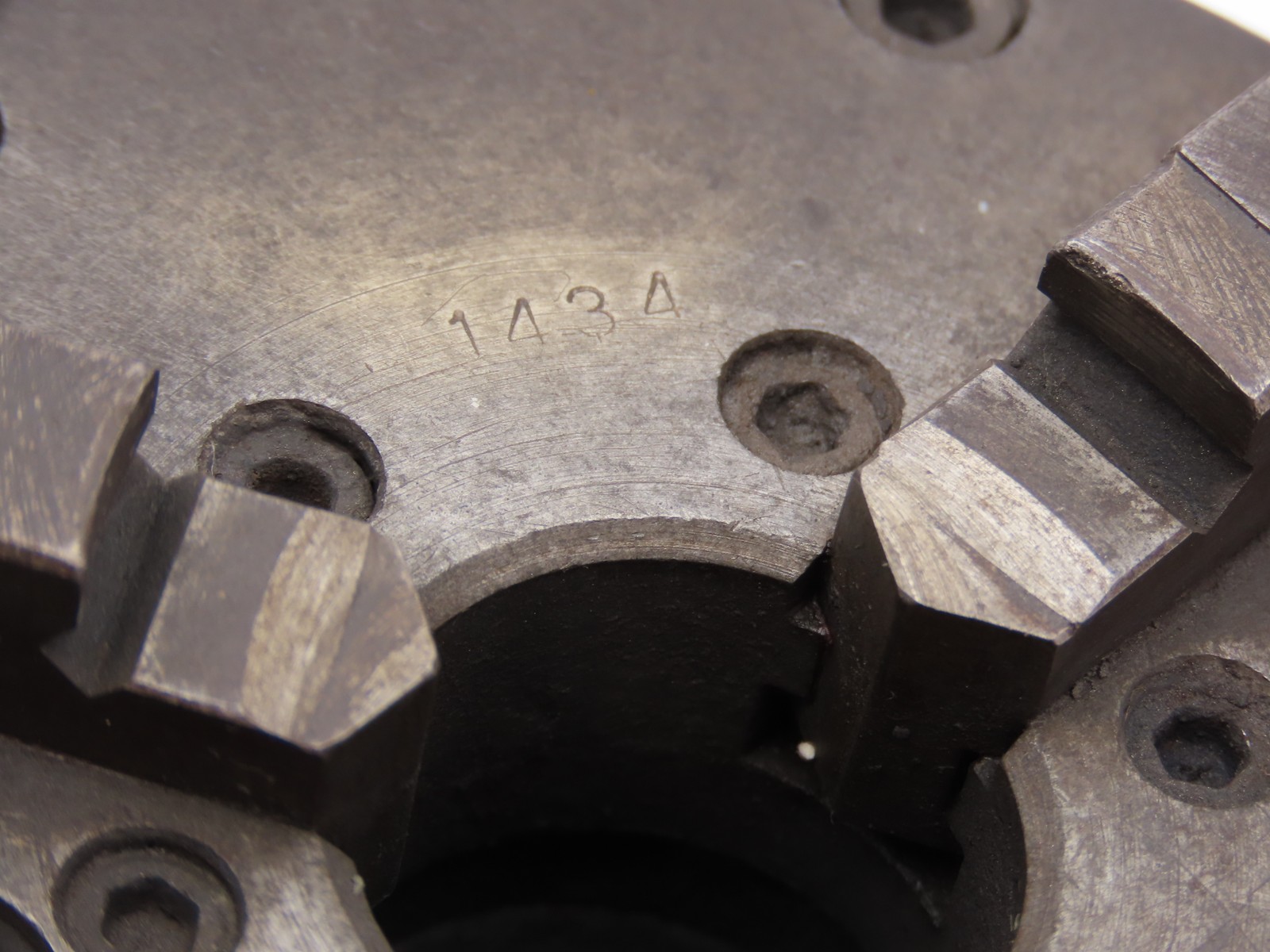 Buck Chuck 1434 3 Jaw Adjust-Tru Self Centering Manual Lathe Chuck 4″ OD
