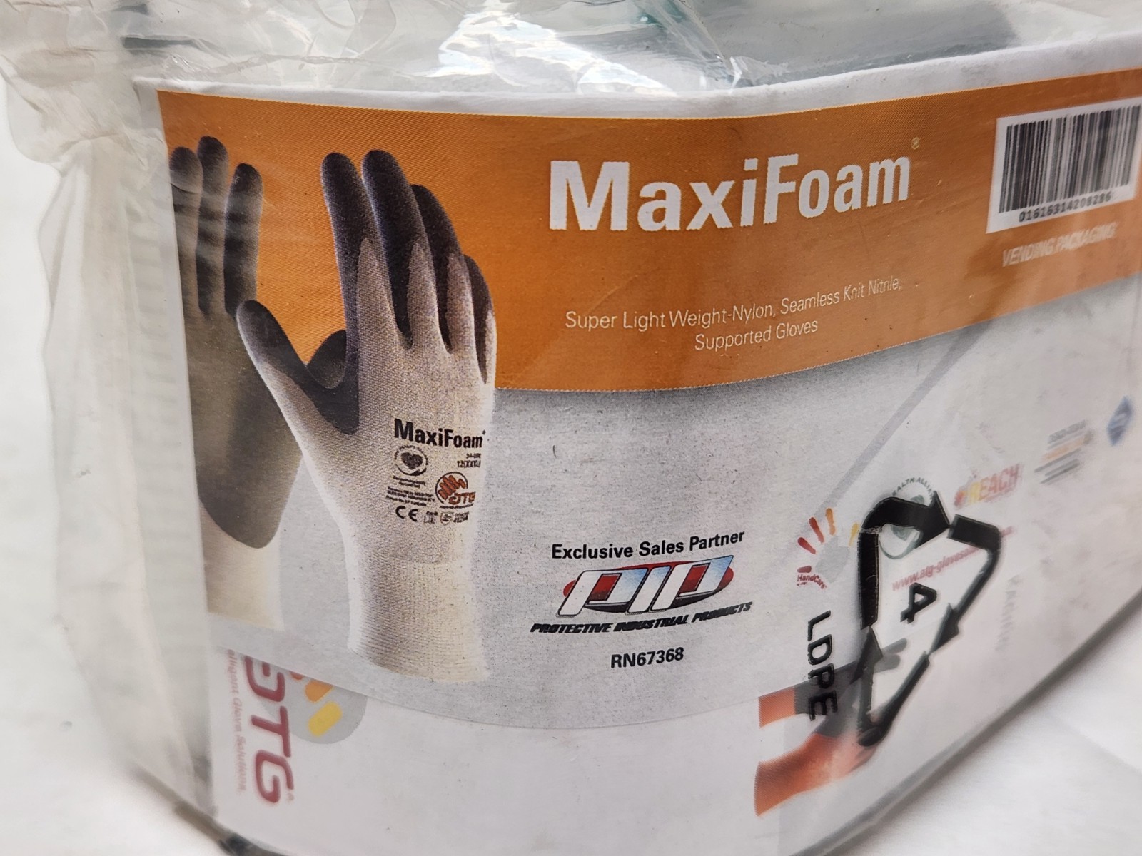 6 Pairs – PIP 34-800 MaxiFoam G-Tek Premium Nitrile Foam Coated Gloves Size: Med