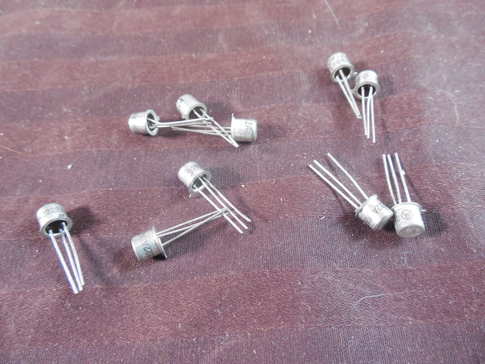 2N2222 TO-18 Transitor metal can QUANTITY 50