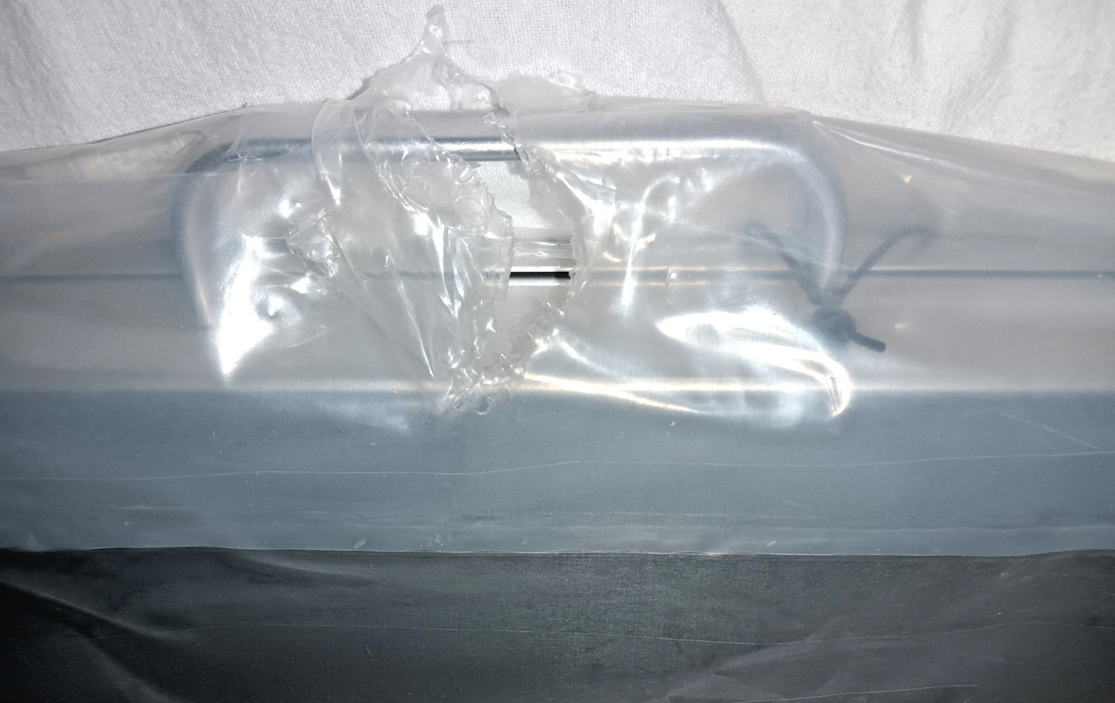Pina Zangaro Camden portfolio #52319 carry Case 13.875” x 19.875” x 1.875”