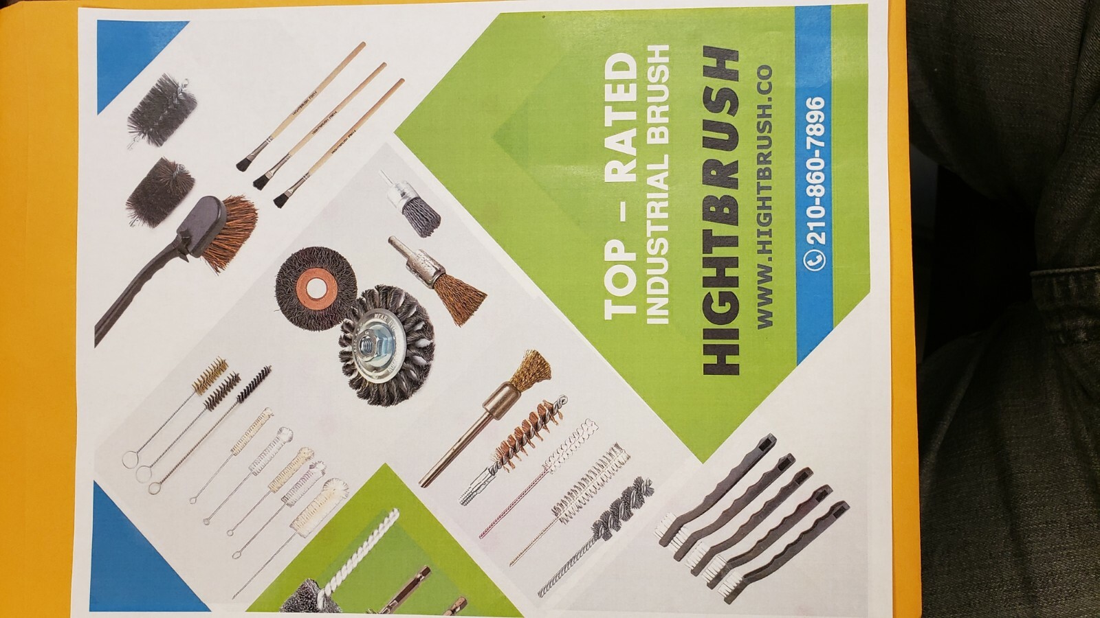 HIGHTBRUSH 20241 MINIATURE 1/16” NYLON TUBE BRUSH  5 PACK