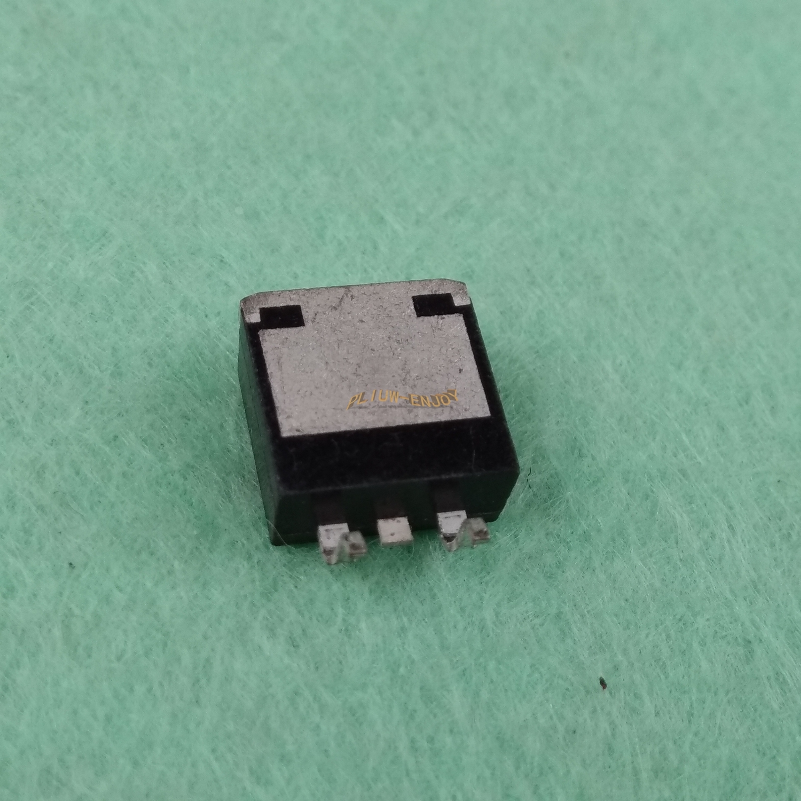NEW 10PCS SUM45N25-58 SUM45N25 VISHAY Encapsulation:TO-263,