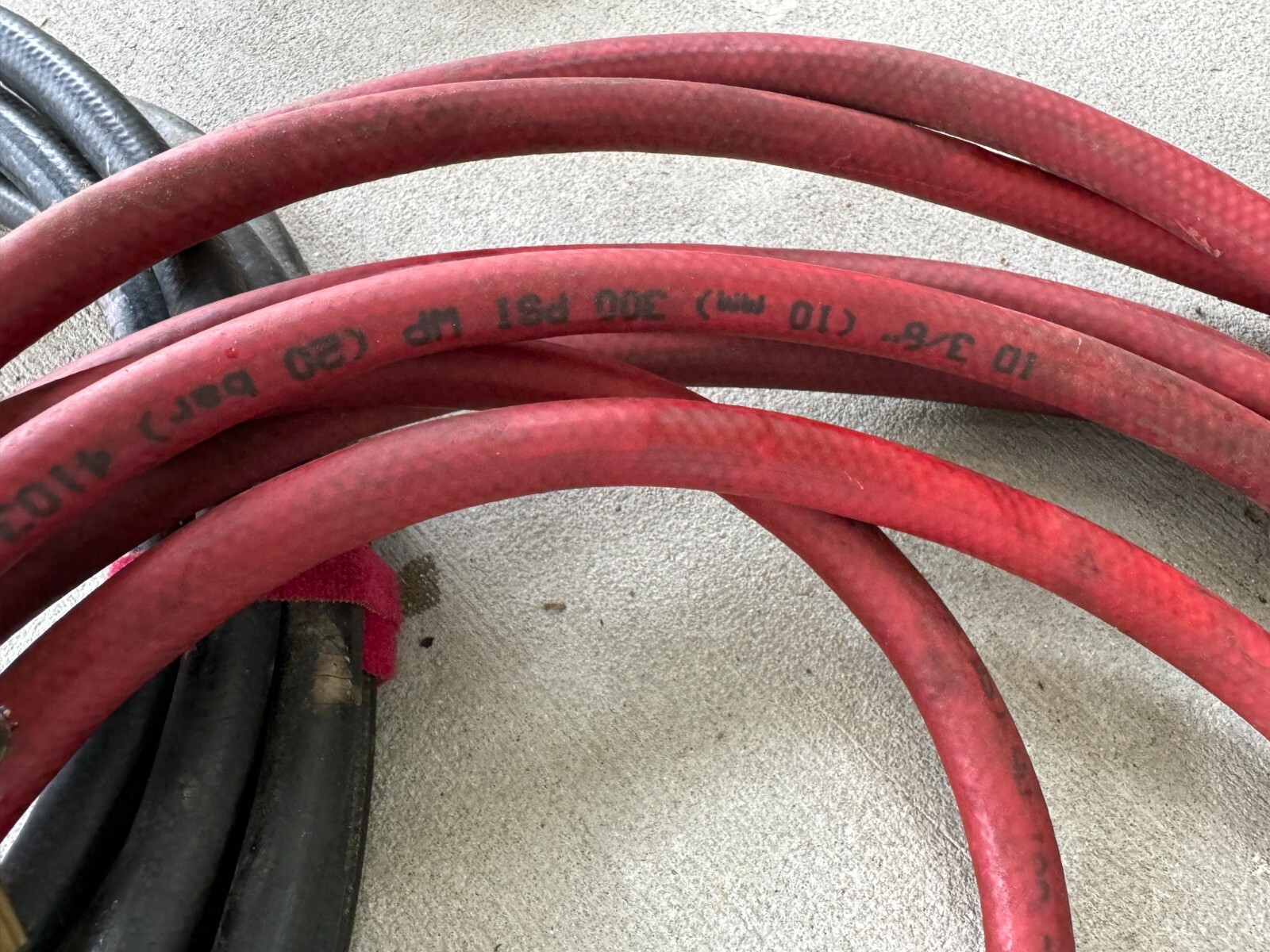 Lot of 8 Industrial Vinyl Pneumatic Air Tool Hoses w/Brass Couplings & Fittings