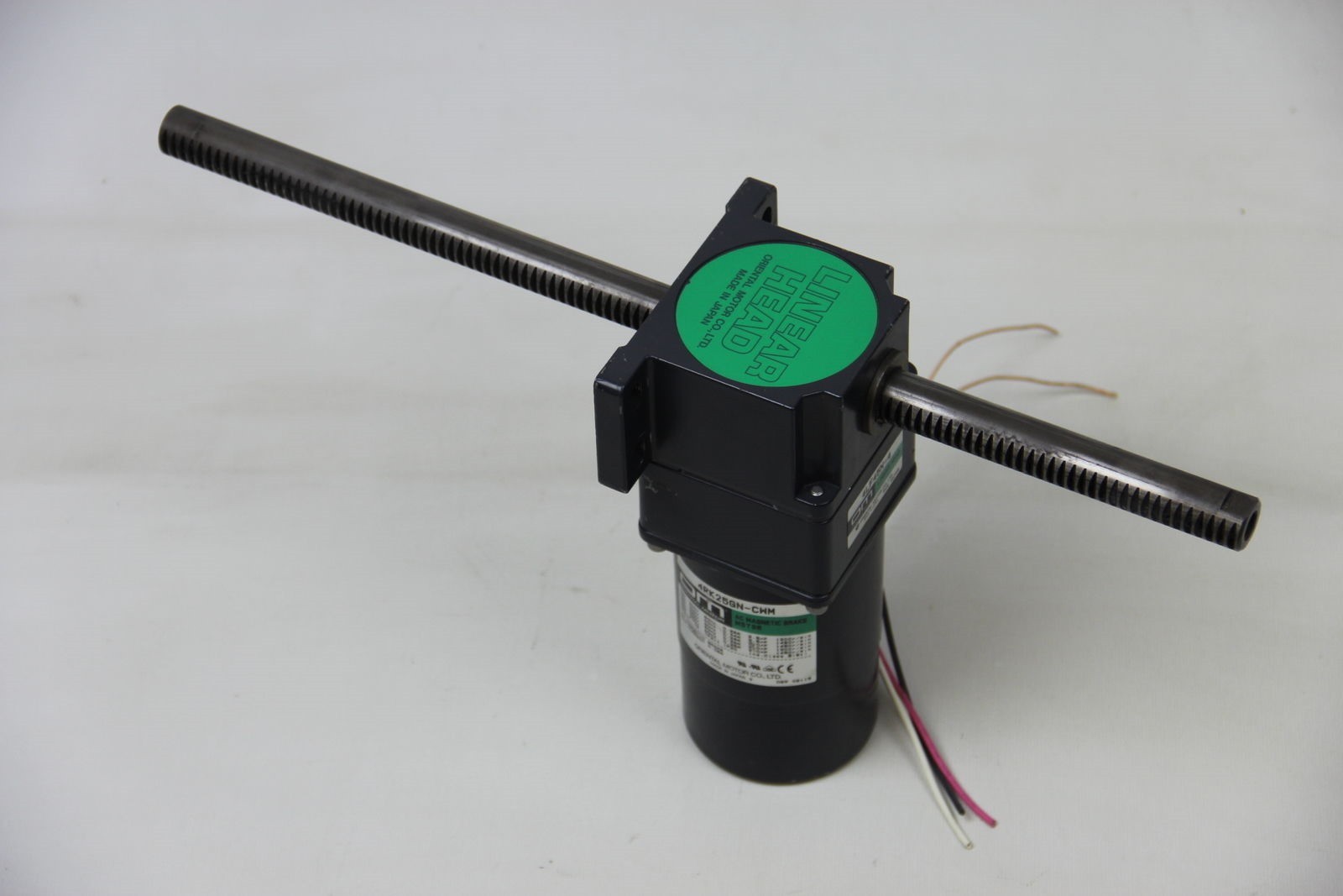 Oriental Motor 4RK25GN-CWM Magnetic Brake Motor with 4LF45N-4 Linear Head – USED