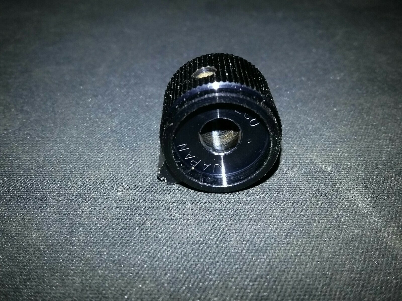 Alco Knob KPN-700B1/4 Black Anodized Aluminum 1/4 ” Shaft