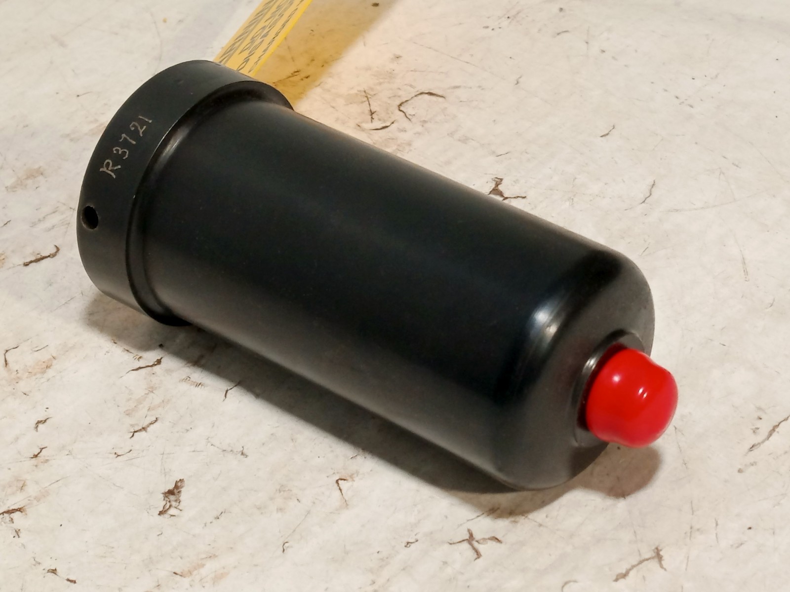 Vektek 10-1018-04 accumulator, 1500 PSI nitrogen precharged as shown