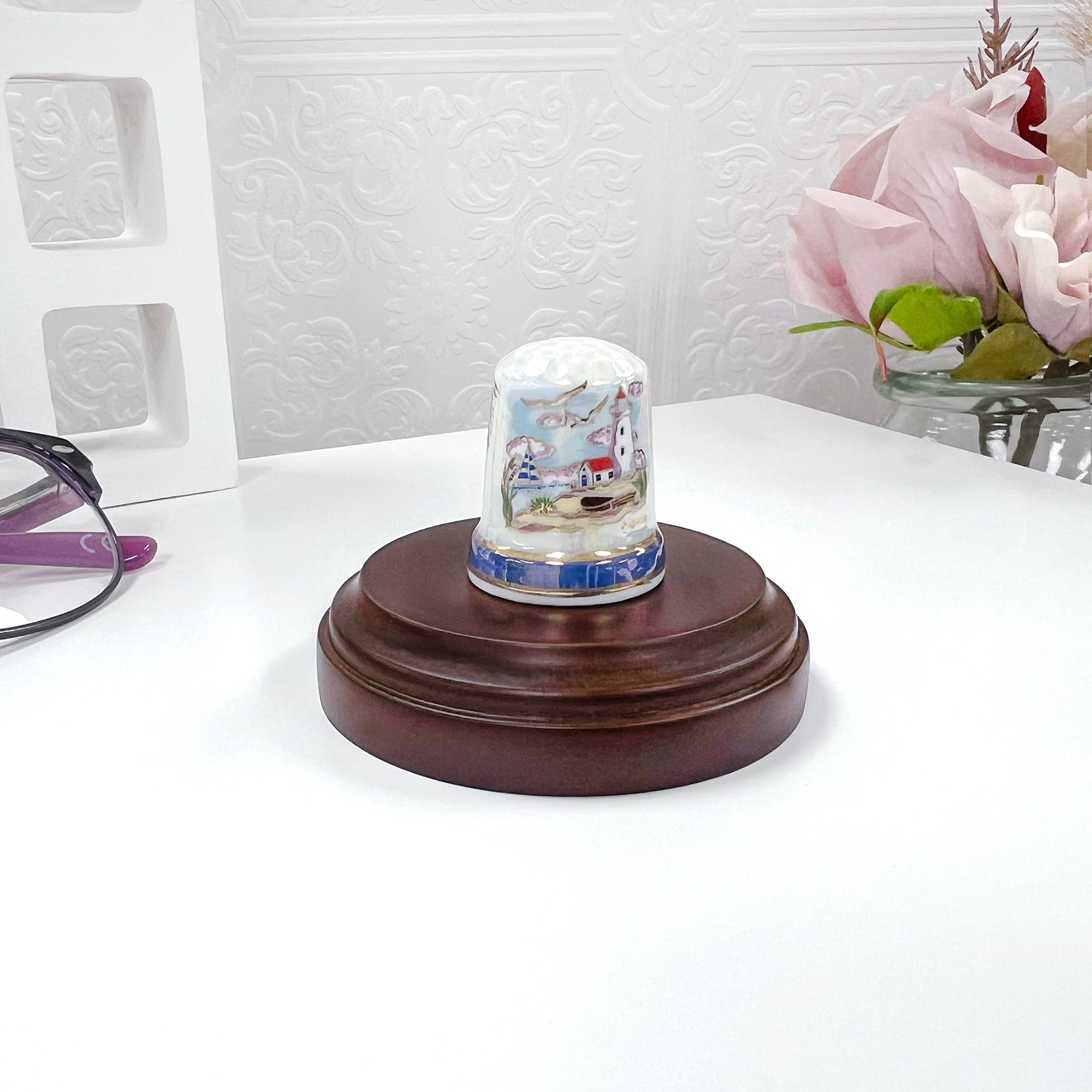 Plymor Fruitwood Round Wood Display Base, 2.5″ W x 2.5″ D x 0.75″ H