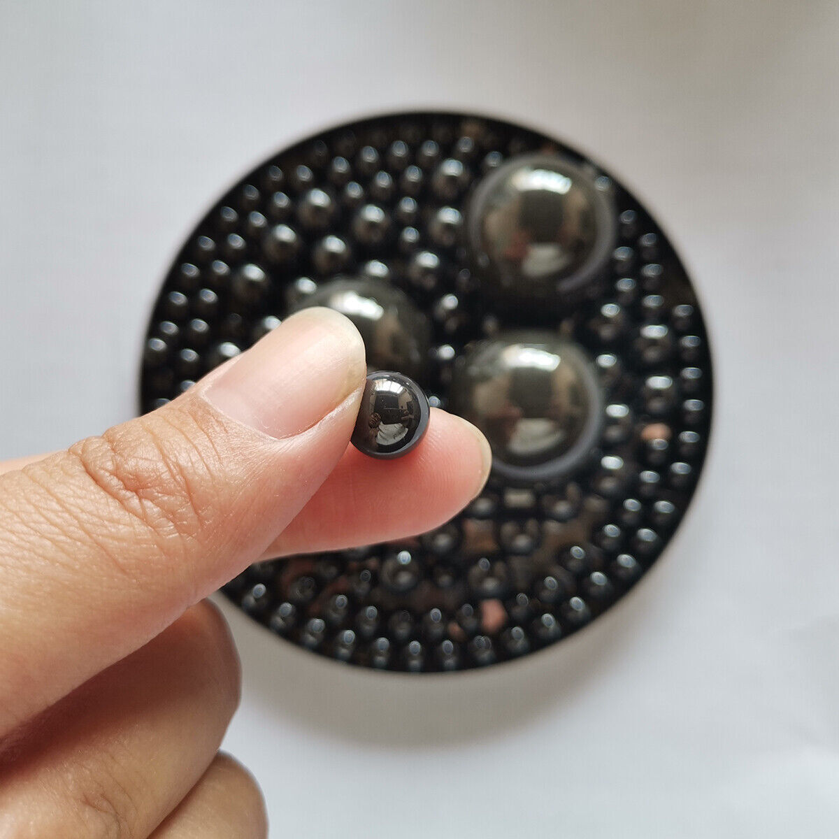 0.8 to 25mm 1/16″ to 1″ G5 Precision Si3N4 Silicon Nitride Ceramic Bearing Balls