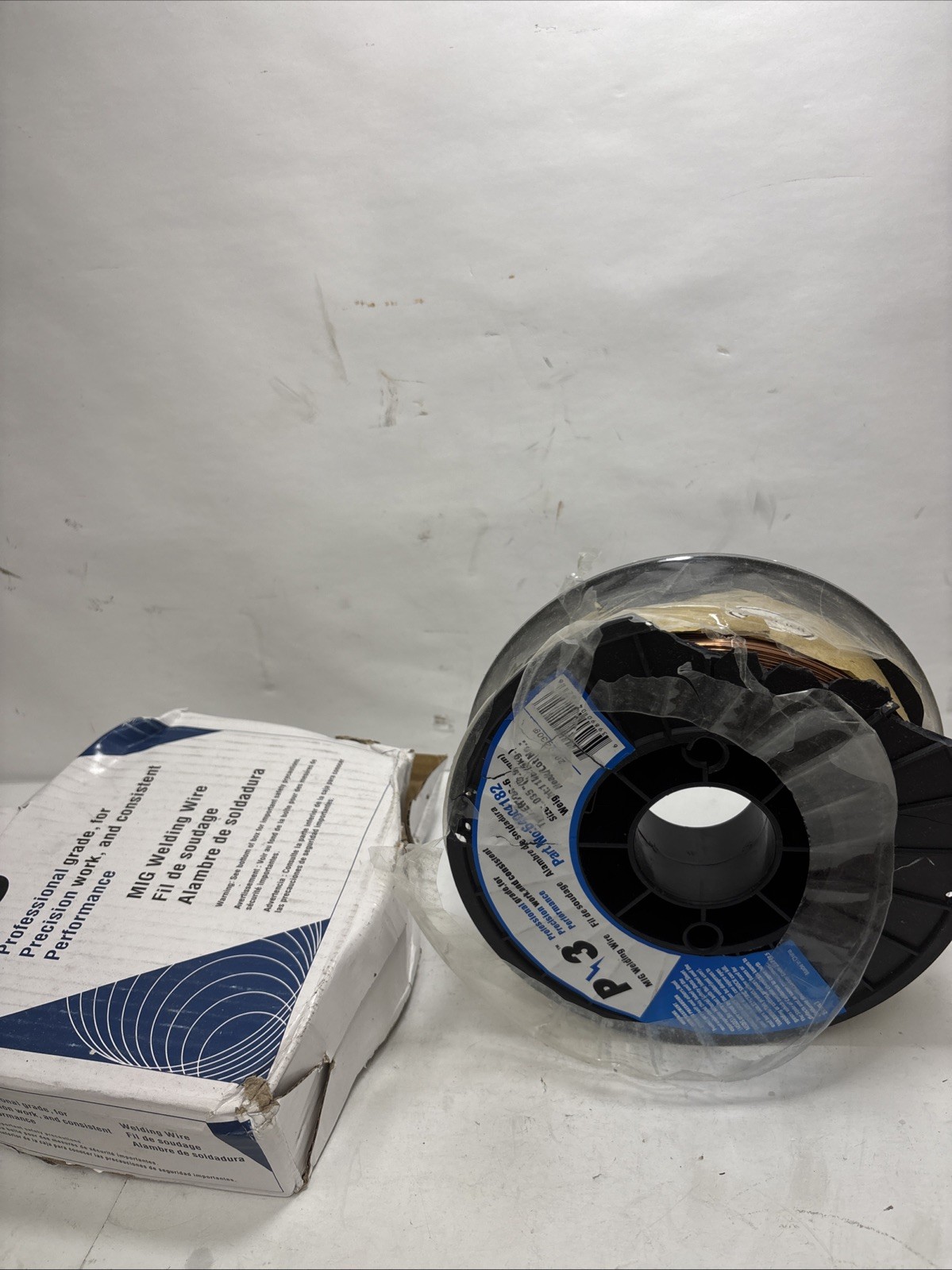 P3 64004182 ER705-6 0.035 11 Pounds.. damage Spool., Wires In Good Shape..