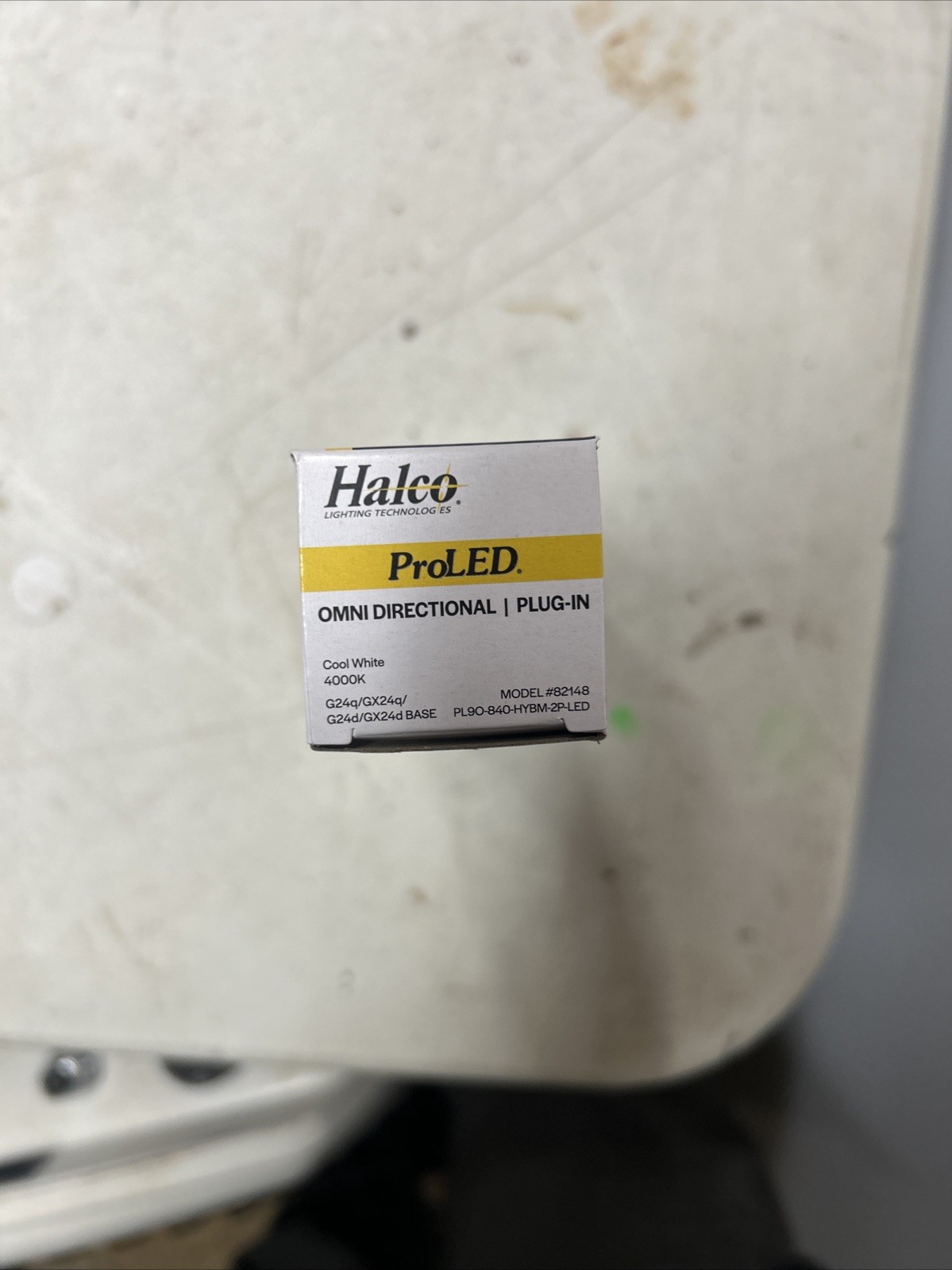 LED 2-Pin Plug-in 9W Omni Directional 3500K 4000K or 5000K Hybrid