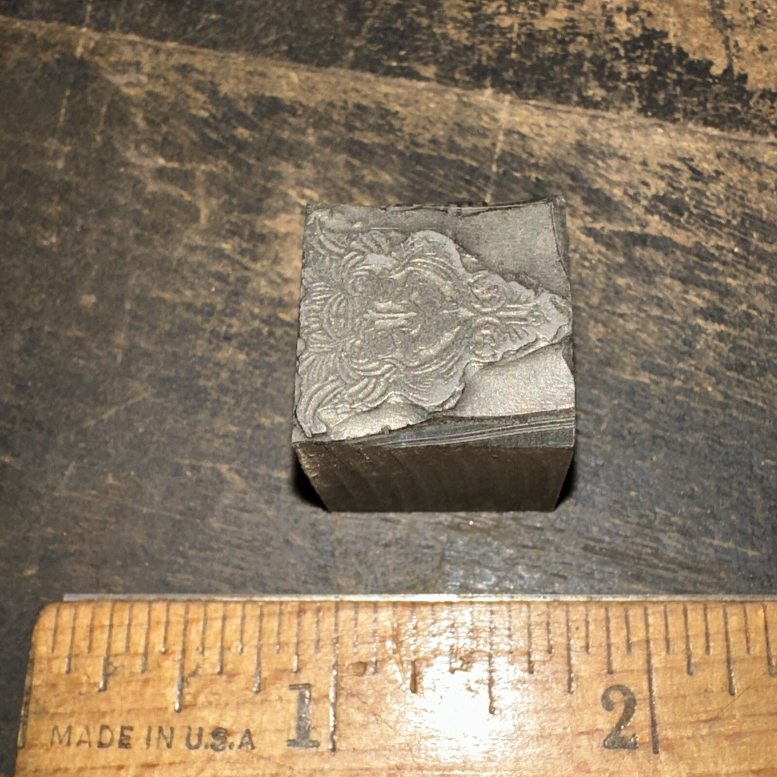 Print Block ( Smiling Face, Tribal Scene ) Lead Block