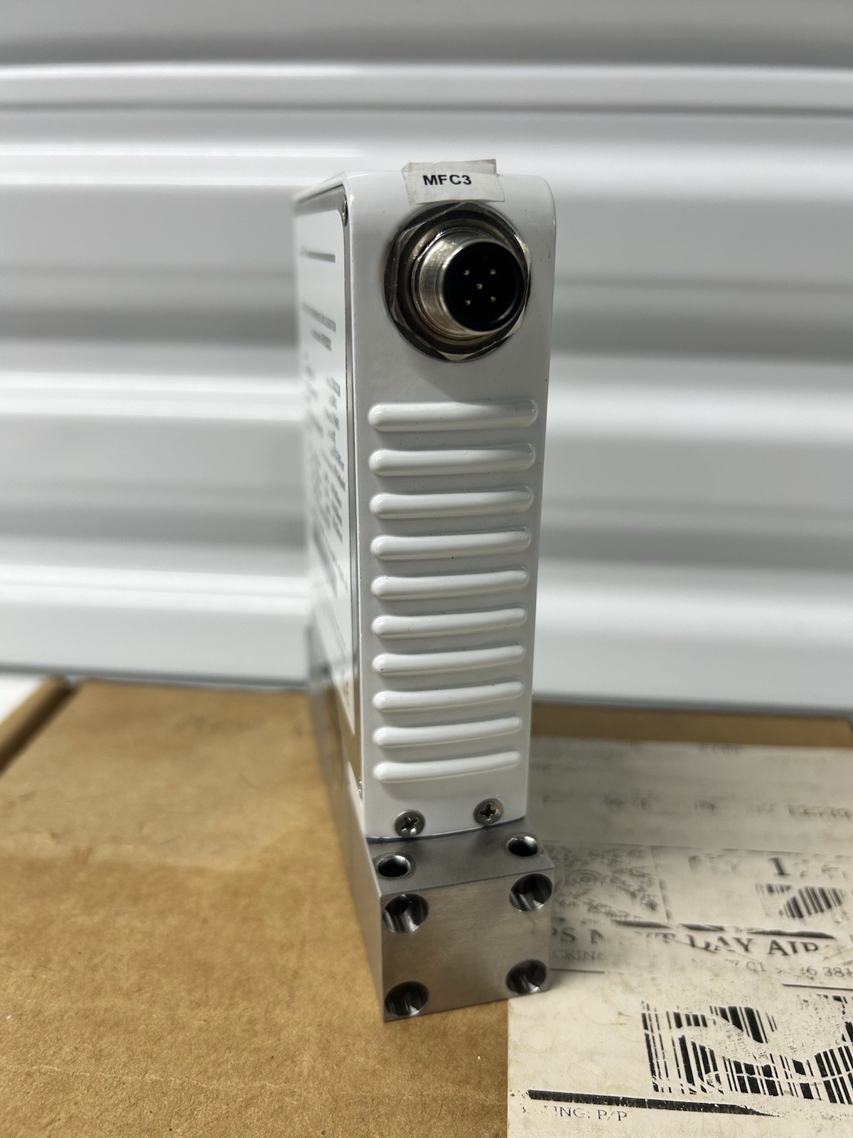 Brooks GF125CXXC GF Series Thermal Mass Flow Controller MFC 350 SCCM Ar