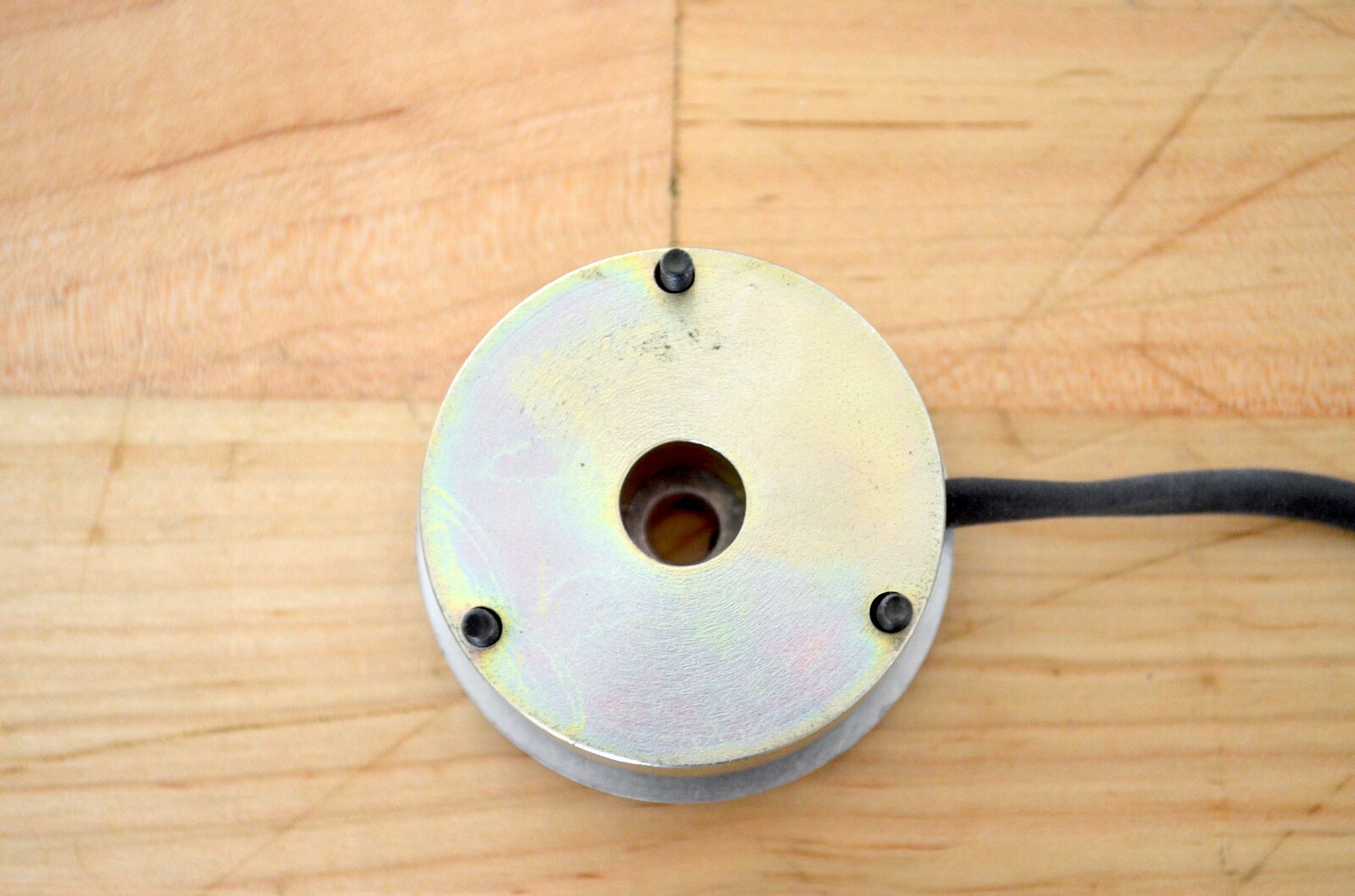 NEW Inertia Dynamics 1702-0029 Failsafe Electromagnetic Brake 18vdc , 1/4″ shaft