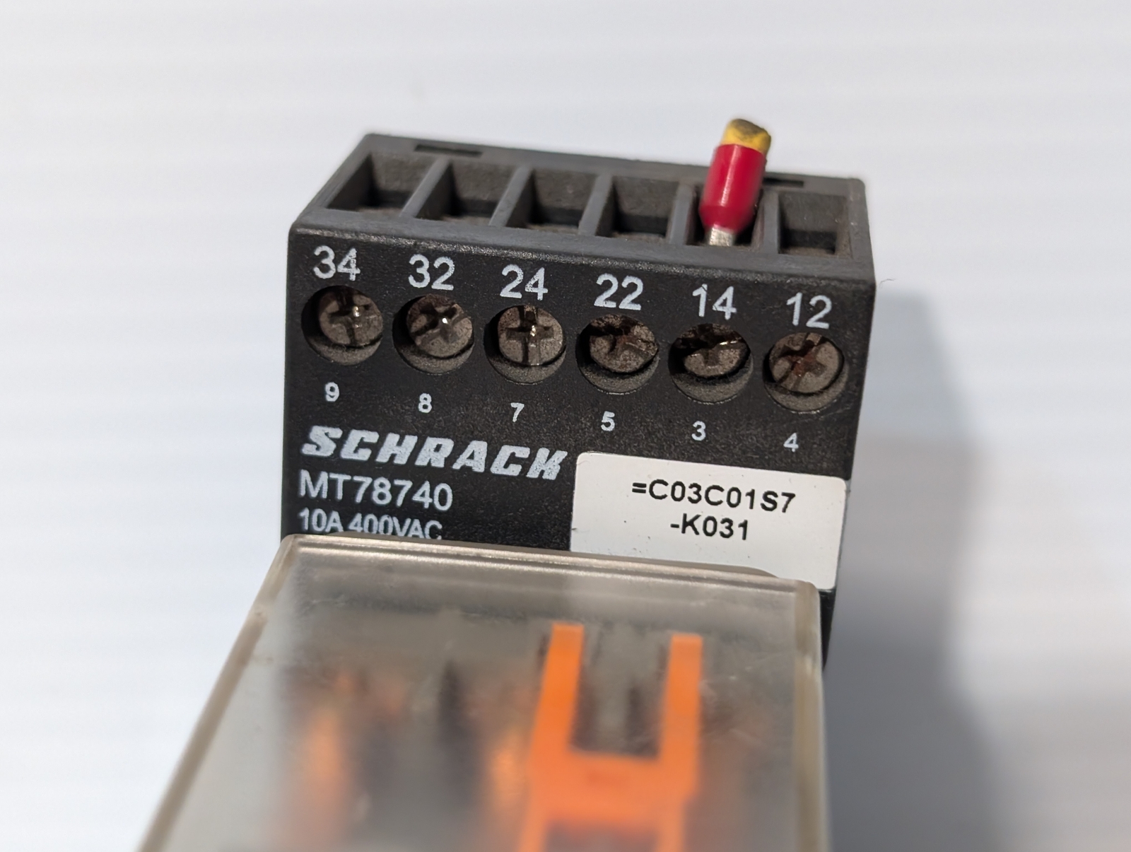 Schrack MT3330C4 relay, 24VDC with Schrack MT78740 relay base as shown
