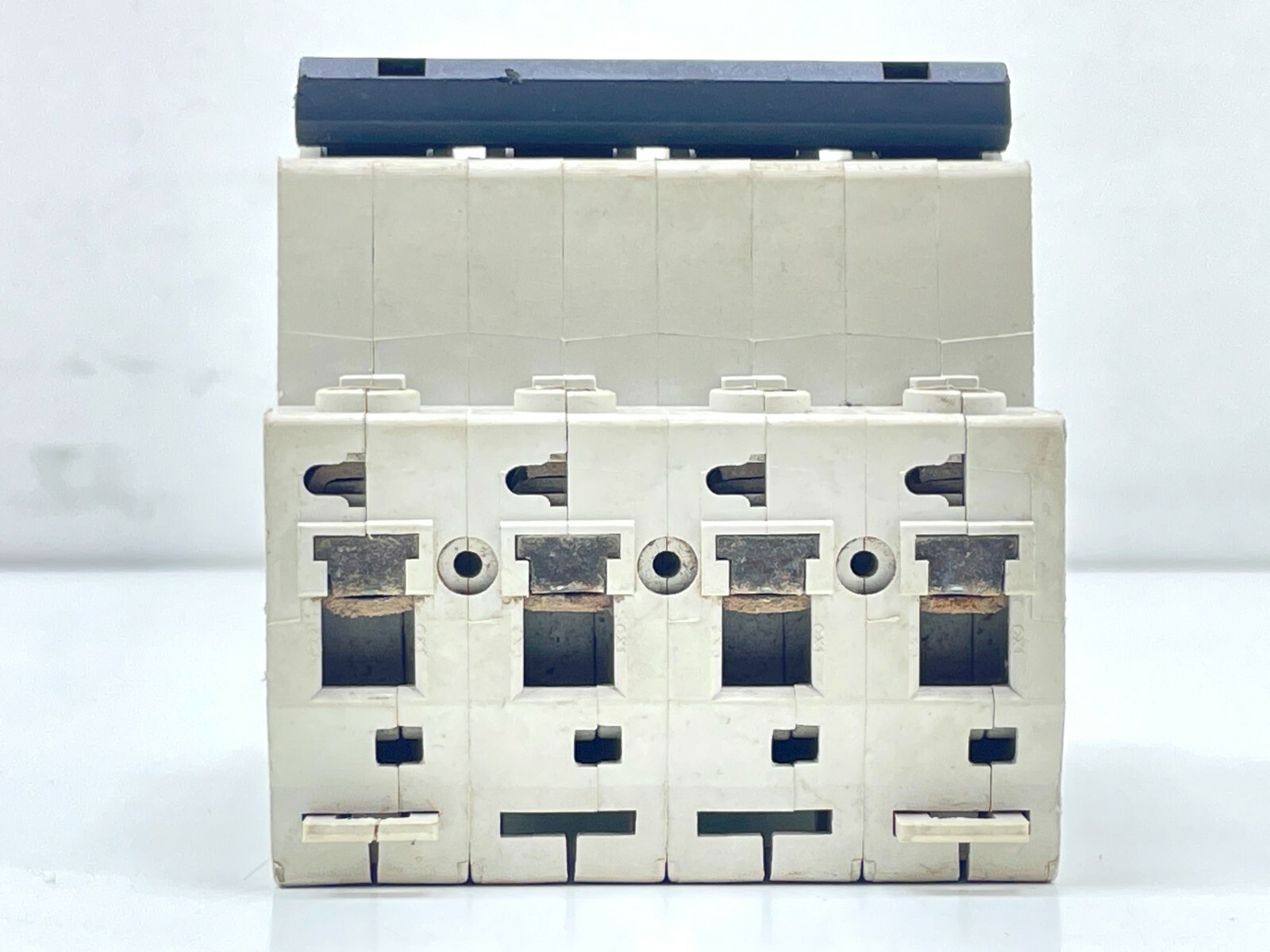 GI C45N C25 25A 415VAC IEC 898 10KA 4 Pole MCB Switch