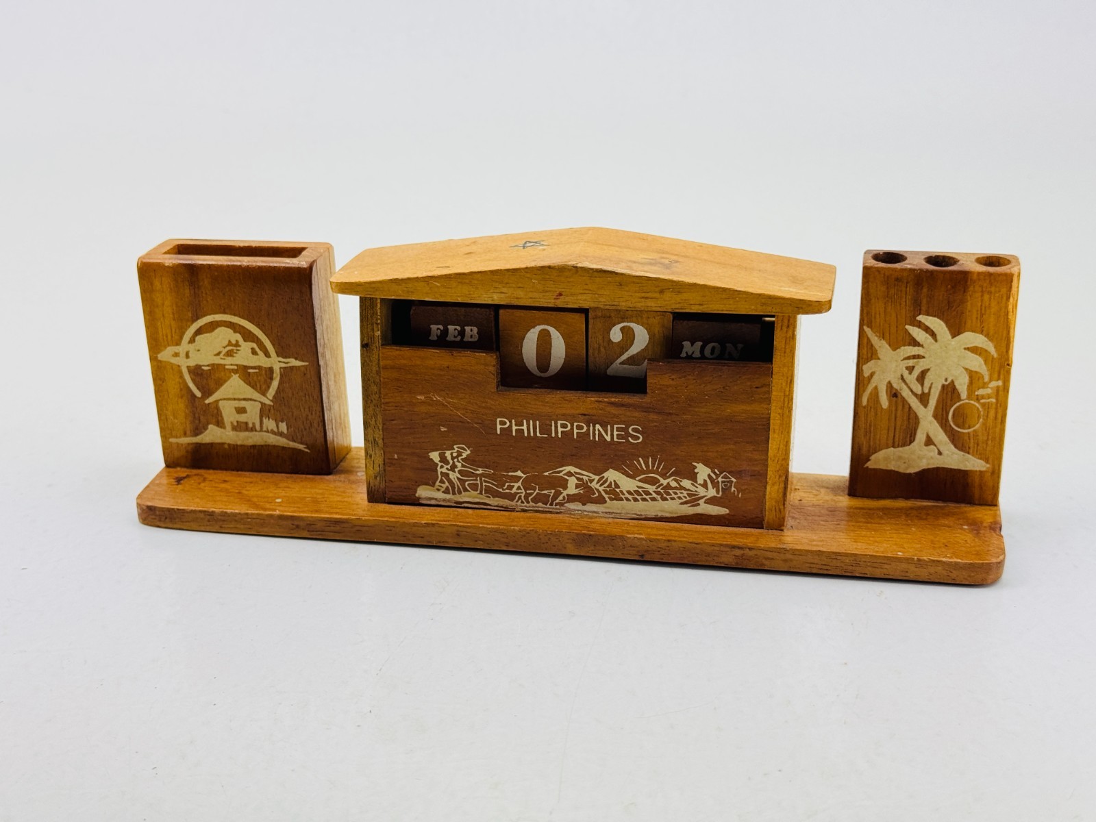 Vintage Philippines Date Day Month Wood Desk Desktop Calendar Pencil Pen Holder