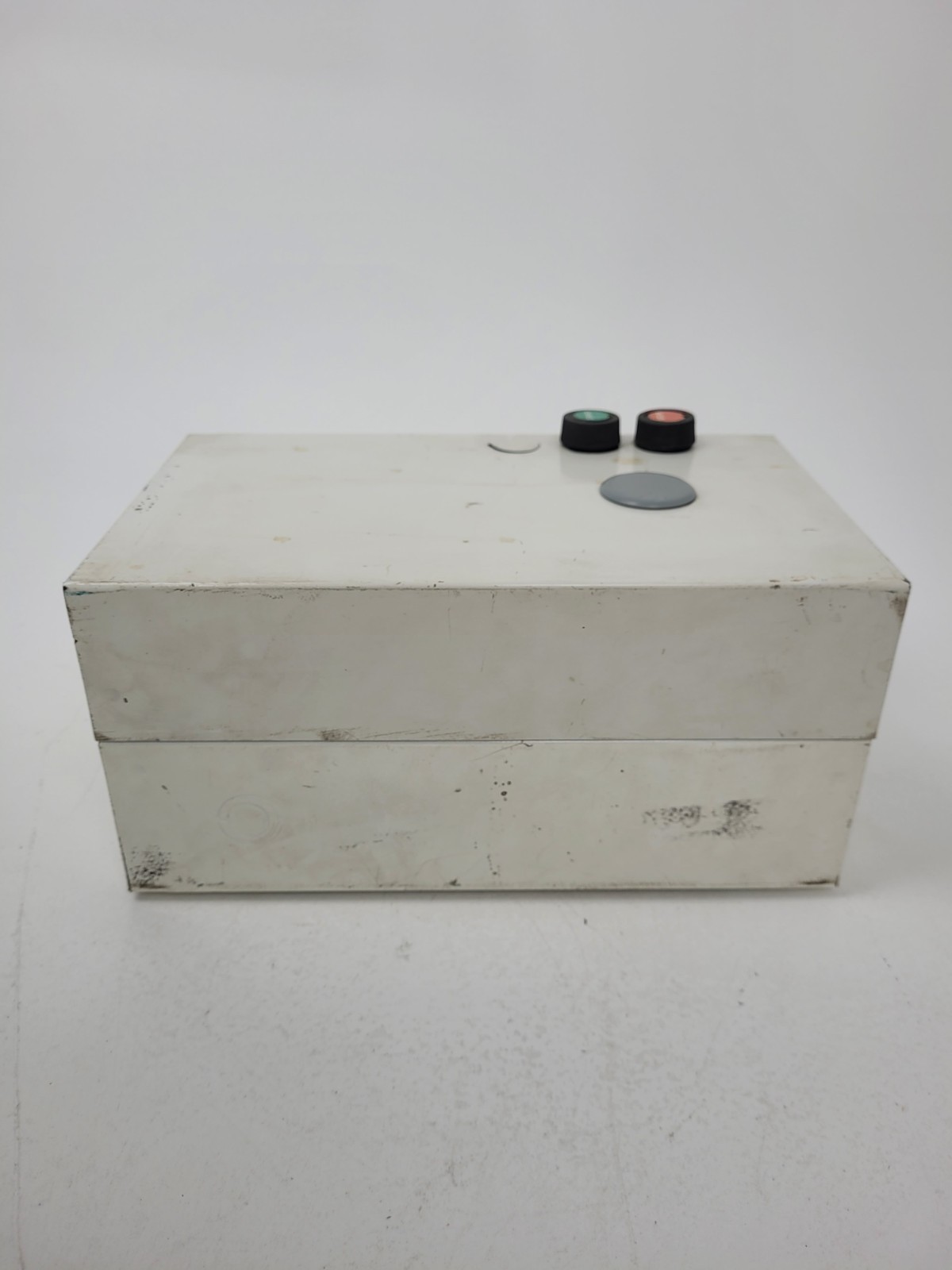 A200S1CB / B200M2CAC Westinghouse Size 2 Motor Starter 120V Coil w/ Enclosure