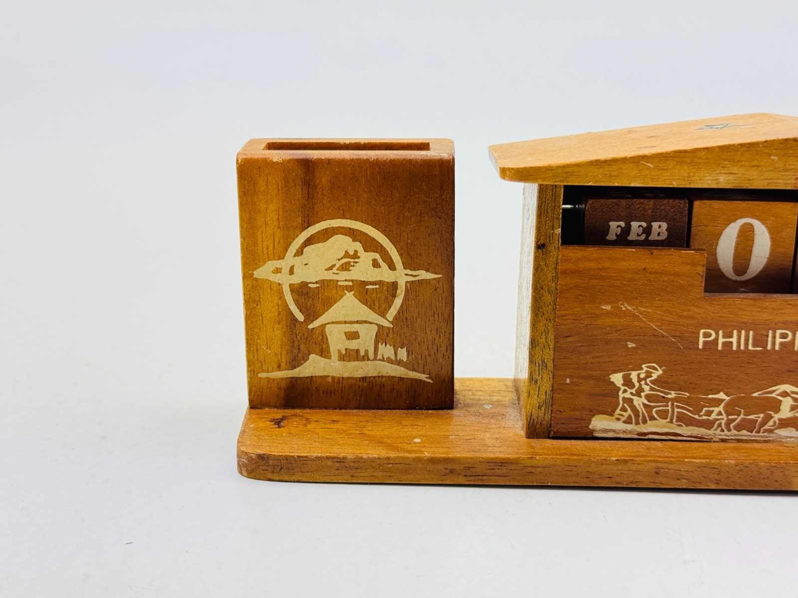 Vintage Philippines Date Day Month Wood Desk Desktop Calendar Pencil Pen Holder
