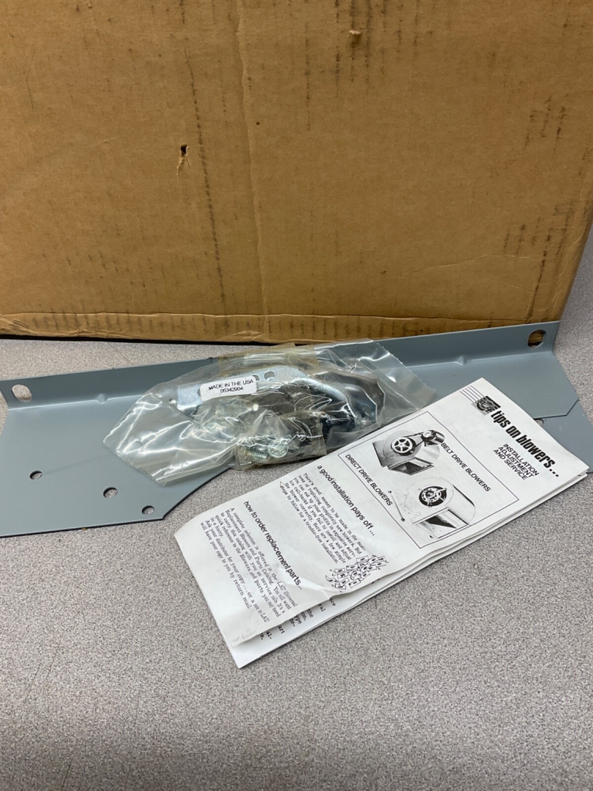 NEW LAU DD10-8A Direct Drive Blower Assembly; 1/2”Bore, 10-1/2” x 11-1/2” Outlet