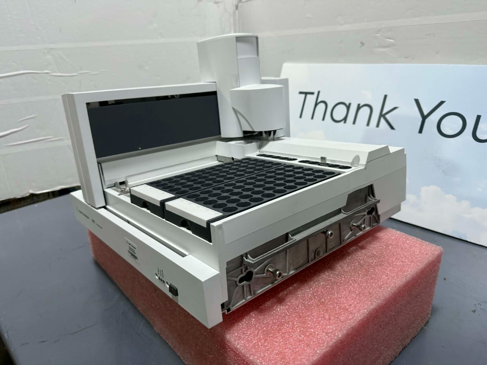 Agilent G4514A 7693 Autosampler w 100-position sample tray for GC System