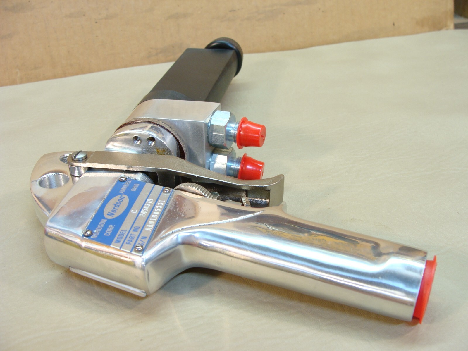 NEW NOS NORDSON Model C electrostatic airless spray gun 245437B
