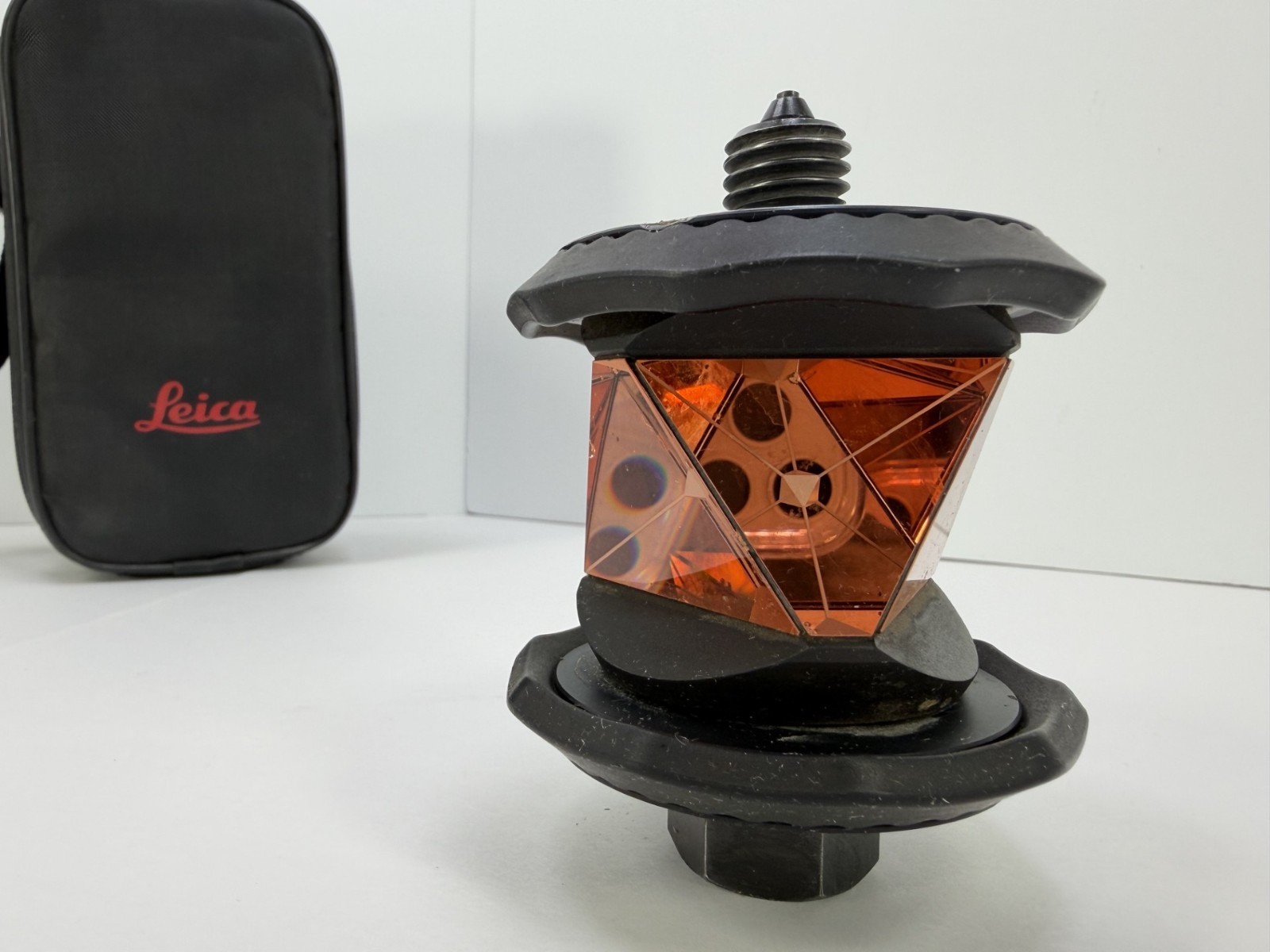 Leica MPR122 Prism with Carry Case