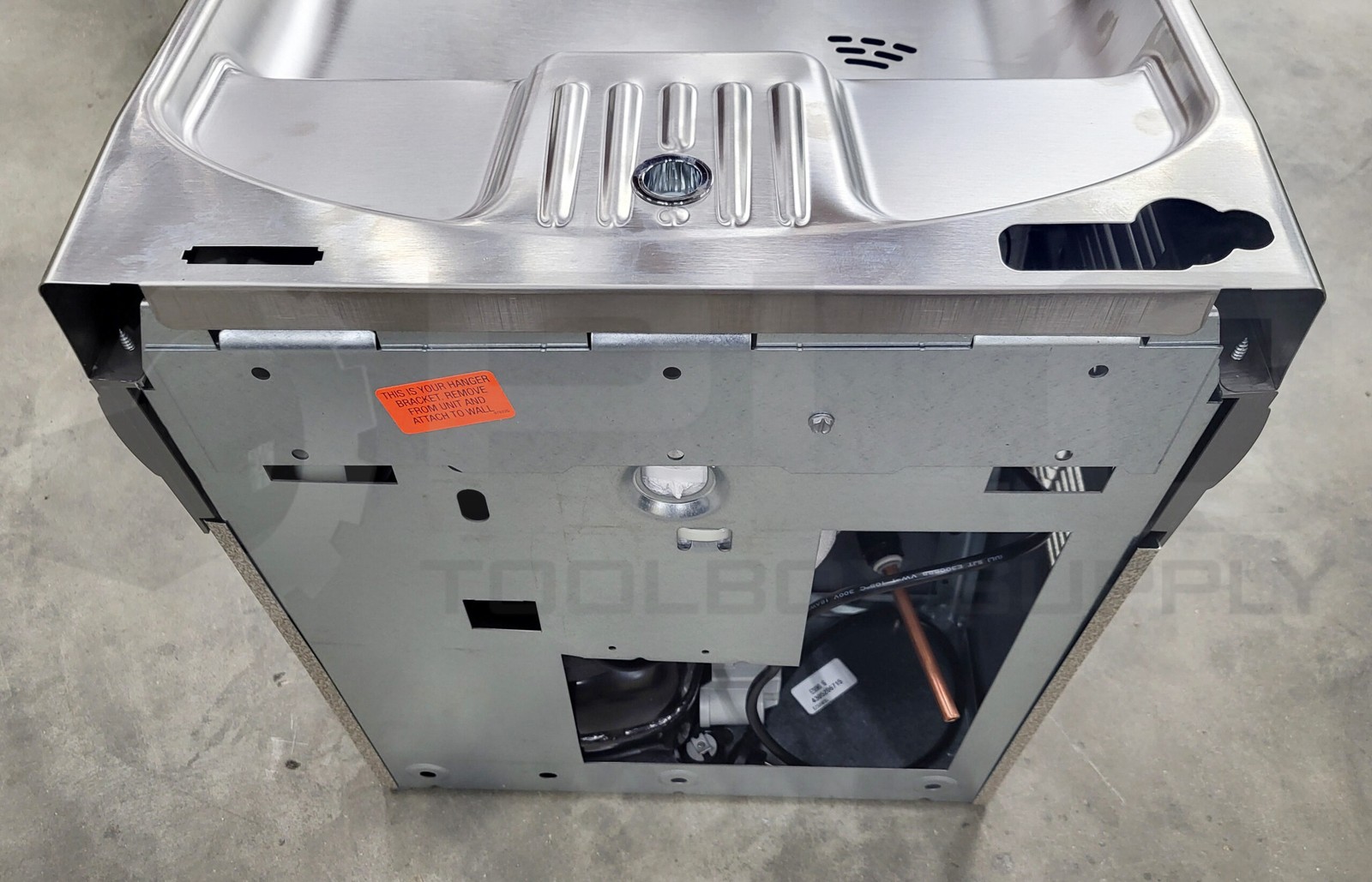 NEW ELKAY EZS8WSL REFRIGERATED WATER COOLER (BOTTOM ONLY), EZS8WSLK