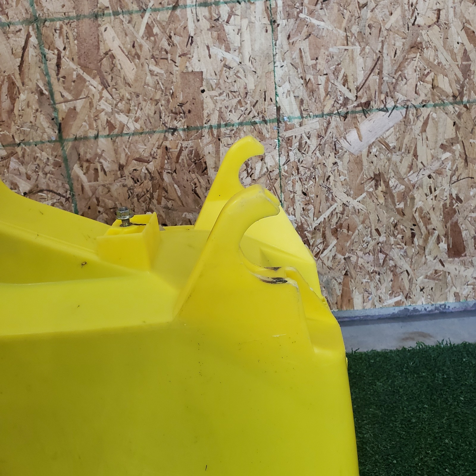 Used Seed Hopper fits John Deere 1750 1760 1780 7200 7300 AA37995 1.6