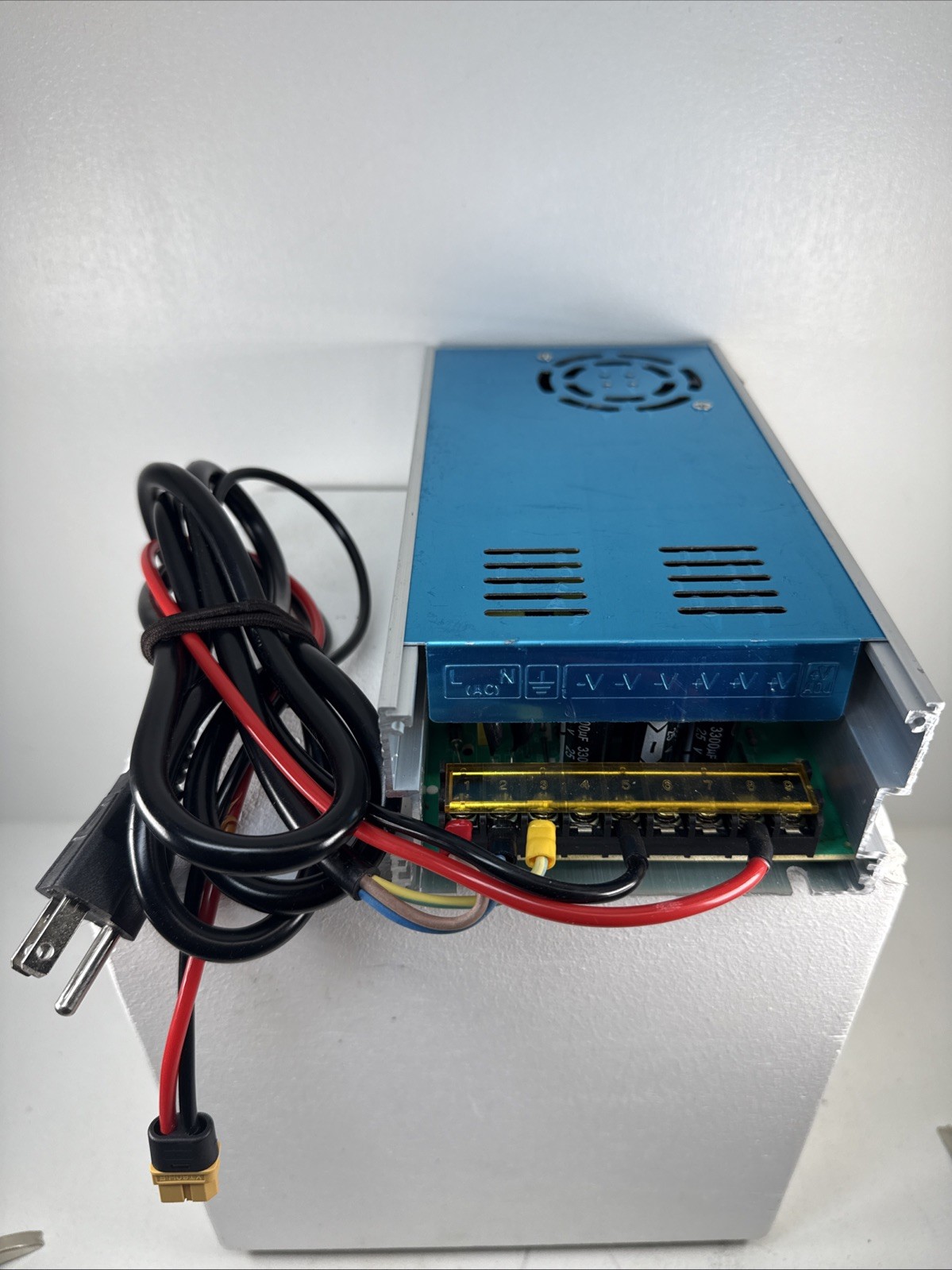 switching power supply unit CoO2 Laser Equipment AC 110V or 220V input.