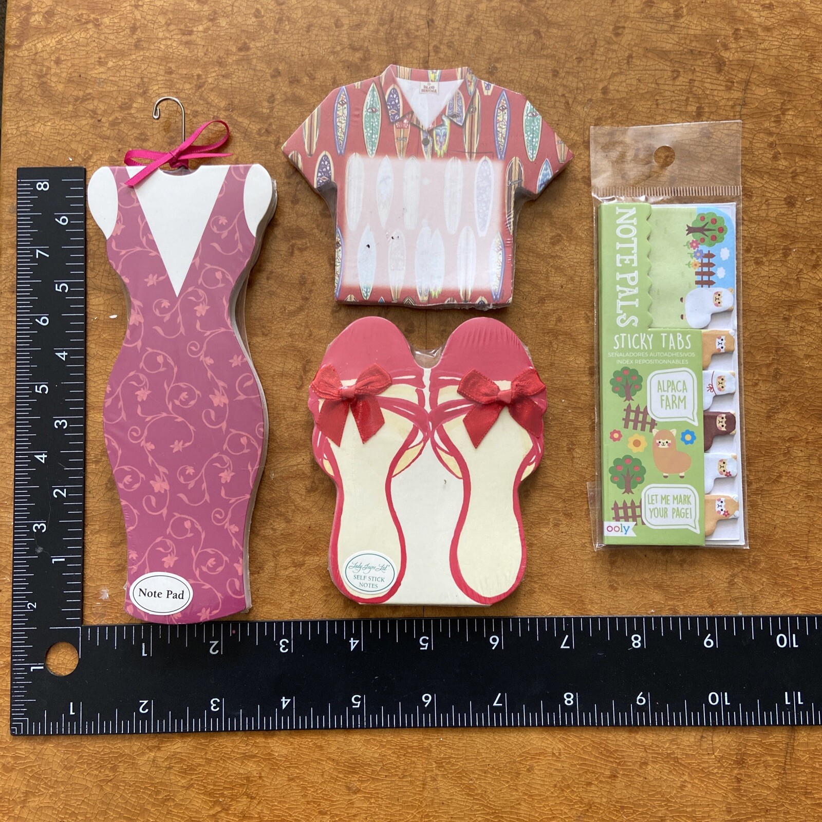 Lot Of 4 New Sticky Self Stick Note Pad Novelty Paper Shoes Aloha Shirt Dress