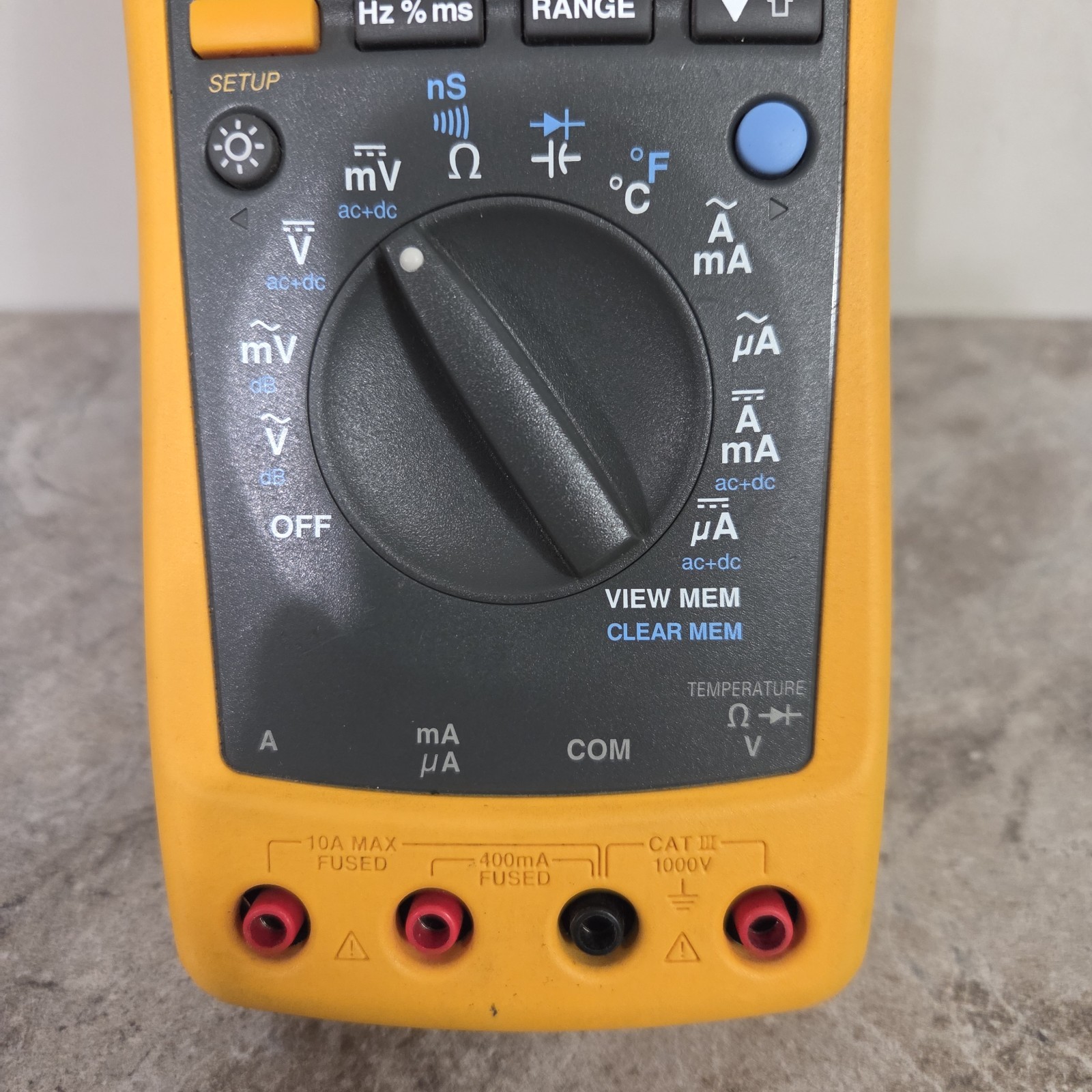 Fluke 189 True RMS Multimeter With Leads and Case Tested *Free Shipping*