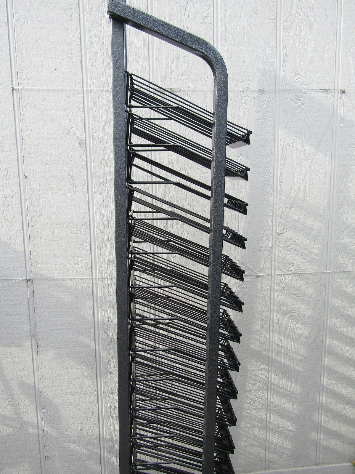 Retail Floor Display Rack – Citadel Colour – 15 Wire Baskets – Austin, TX Pickup