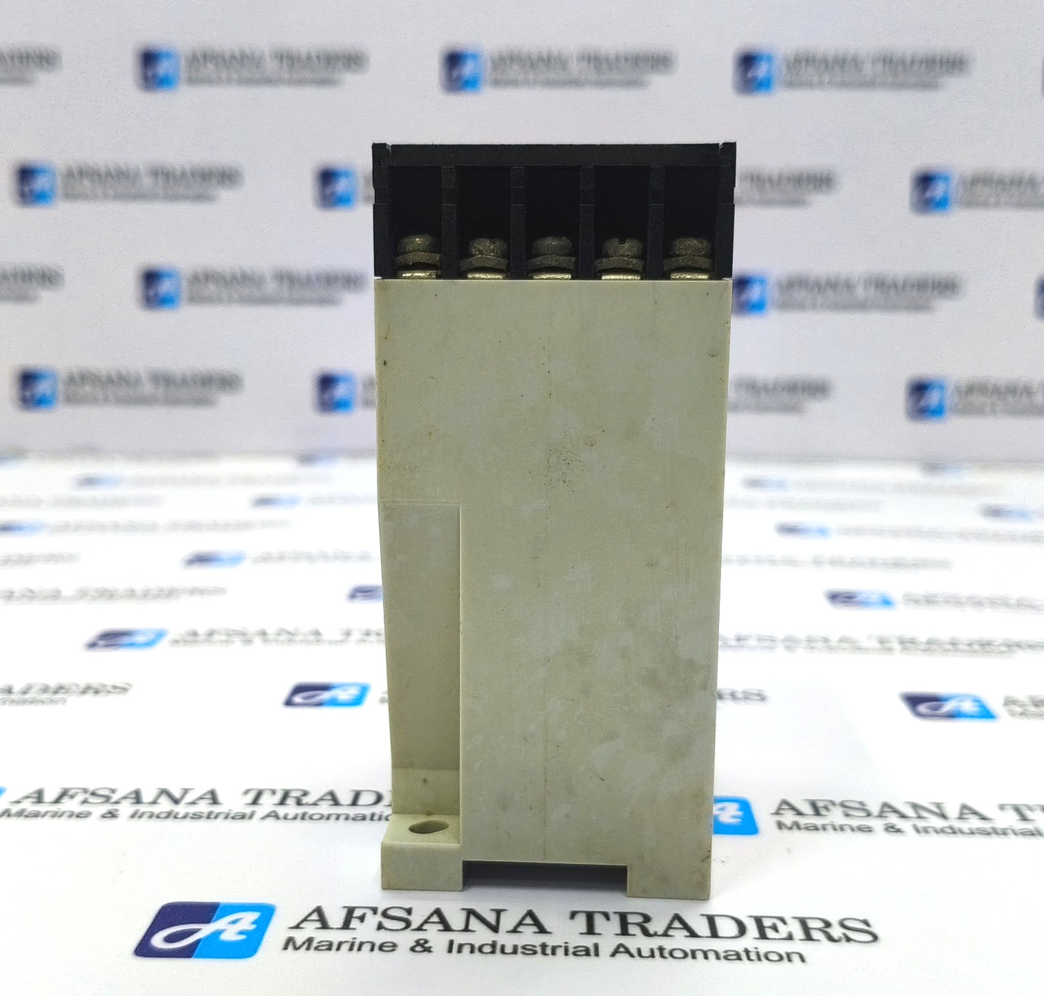 GHISALBA GHST 110V OR 220V AC CONTACTOR RELAY 50/60HZ