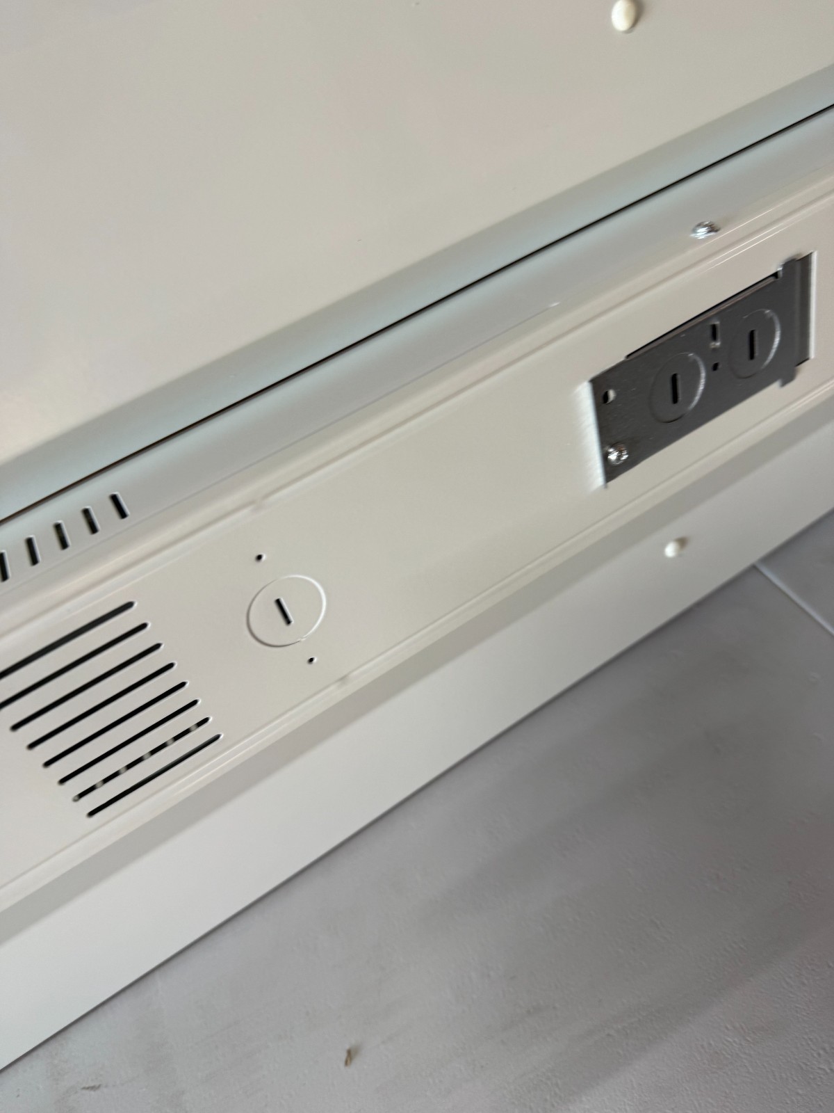 LED Linear High High Bay 220W 4FT 3500K-4000K-5000K Selectable