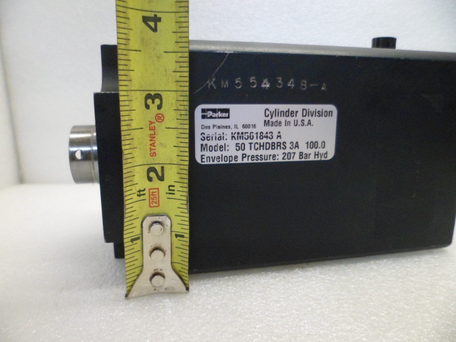 PARKER 50 TCHDBRS 3A 100.0 HYDRAULIC CYLINDER 50mm. BORE X 100mm. STROKE N.O.S.