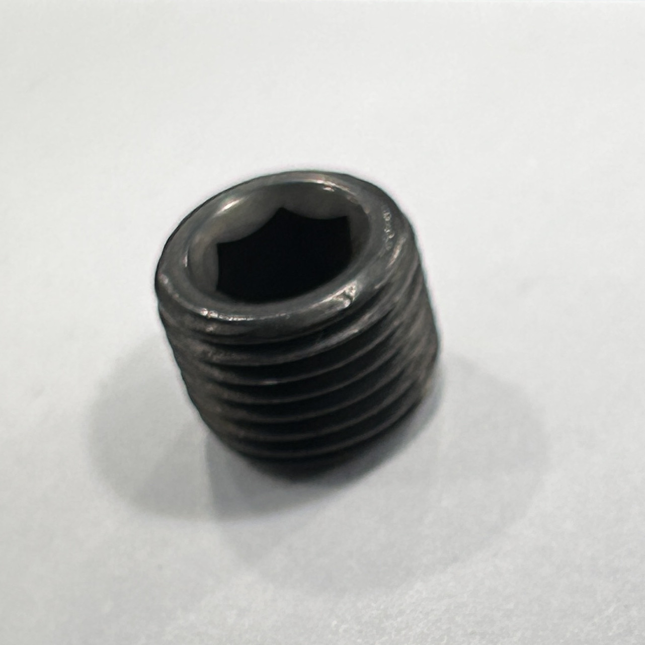 5PCS Male Thread Socket Car Pipe Plugs 3/8 NPT Pipe Allen Head Socket Plugs USA!