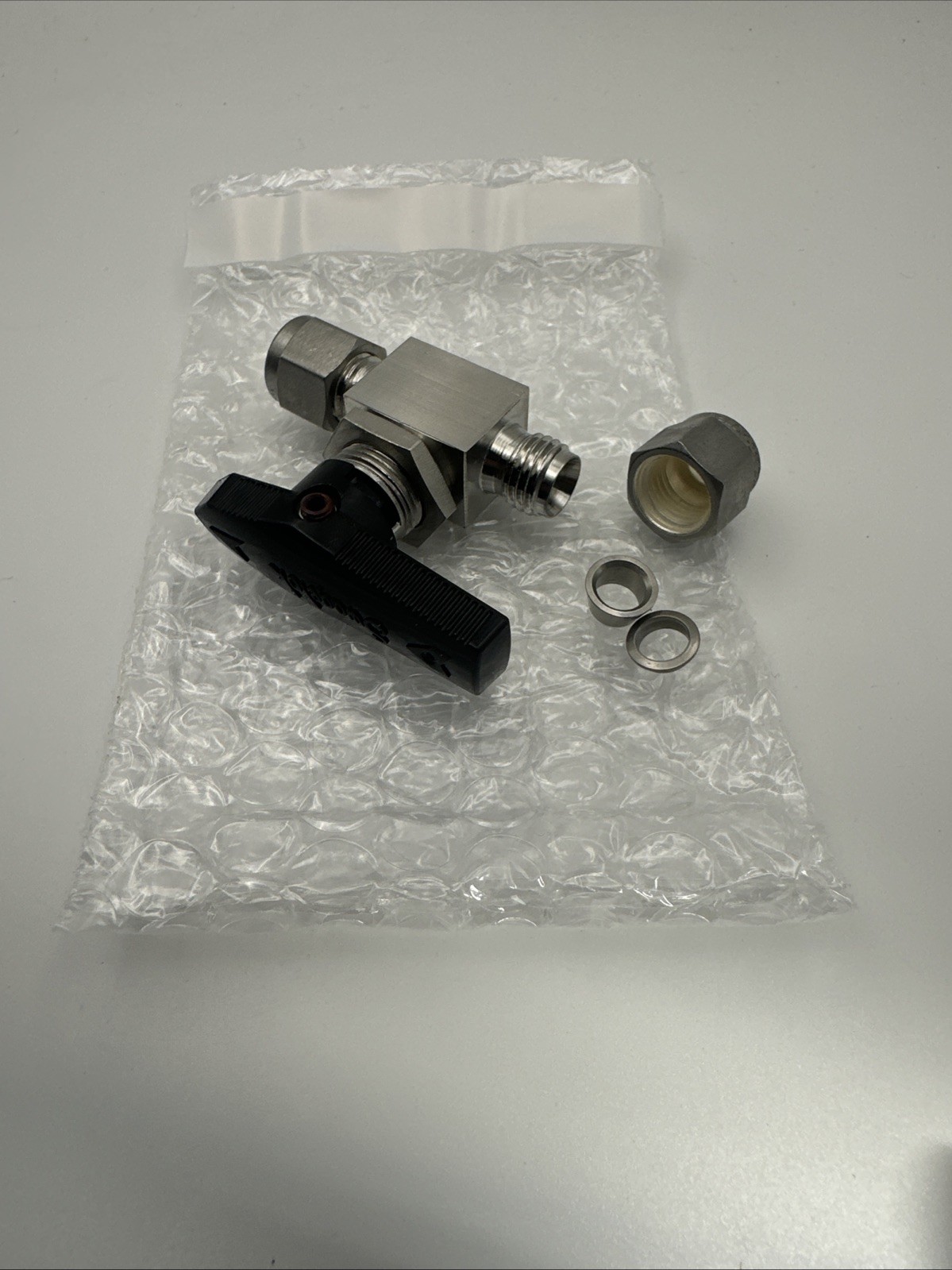 Swagelok SS-42GS4 1/4” 40 Series Tubing 1 Piece Ball Valve Stainless Steel