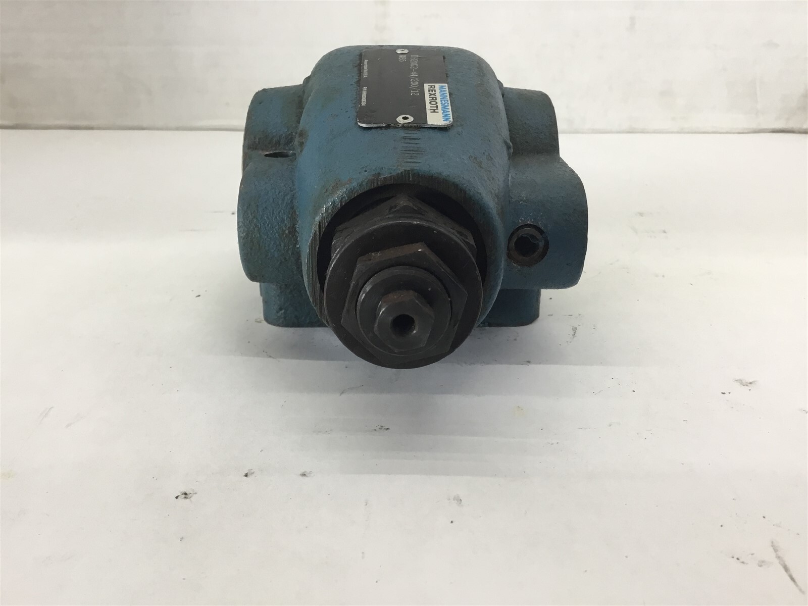 Mannesmann Rexroth DB20G2-44/200/12W65 Pressure Relief Valve
