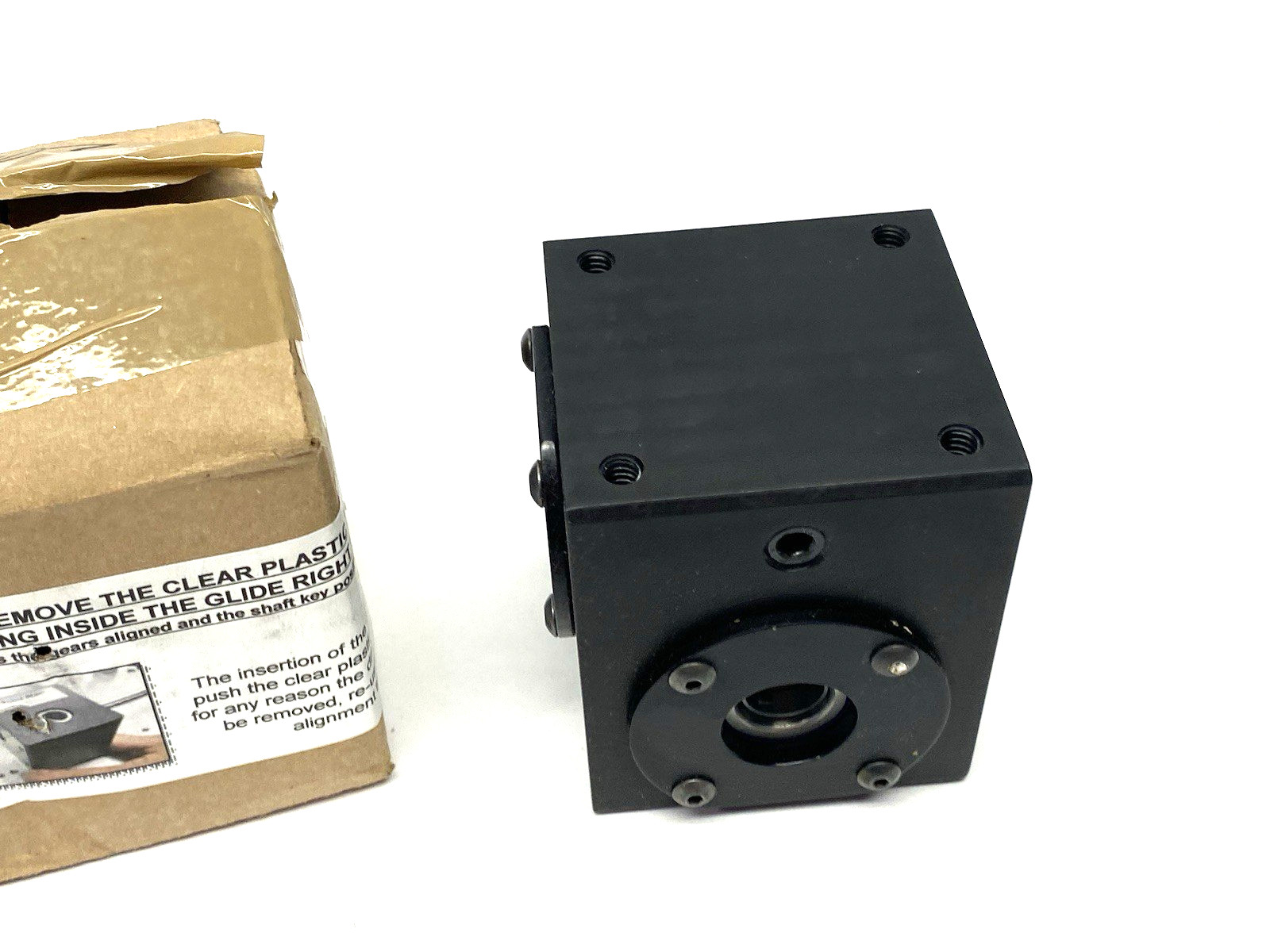 SureKap AE02107 Add-a-Shaft Leakproof Angled Gearbox RIGHT