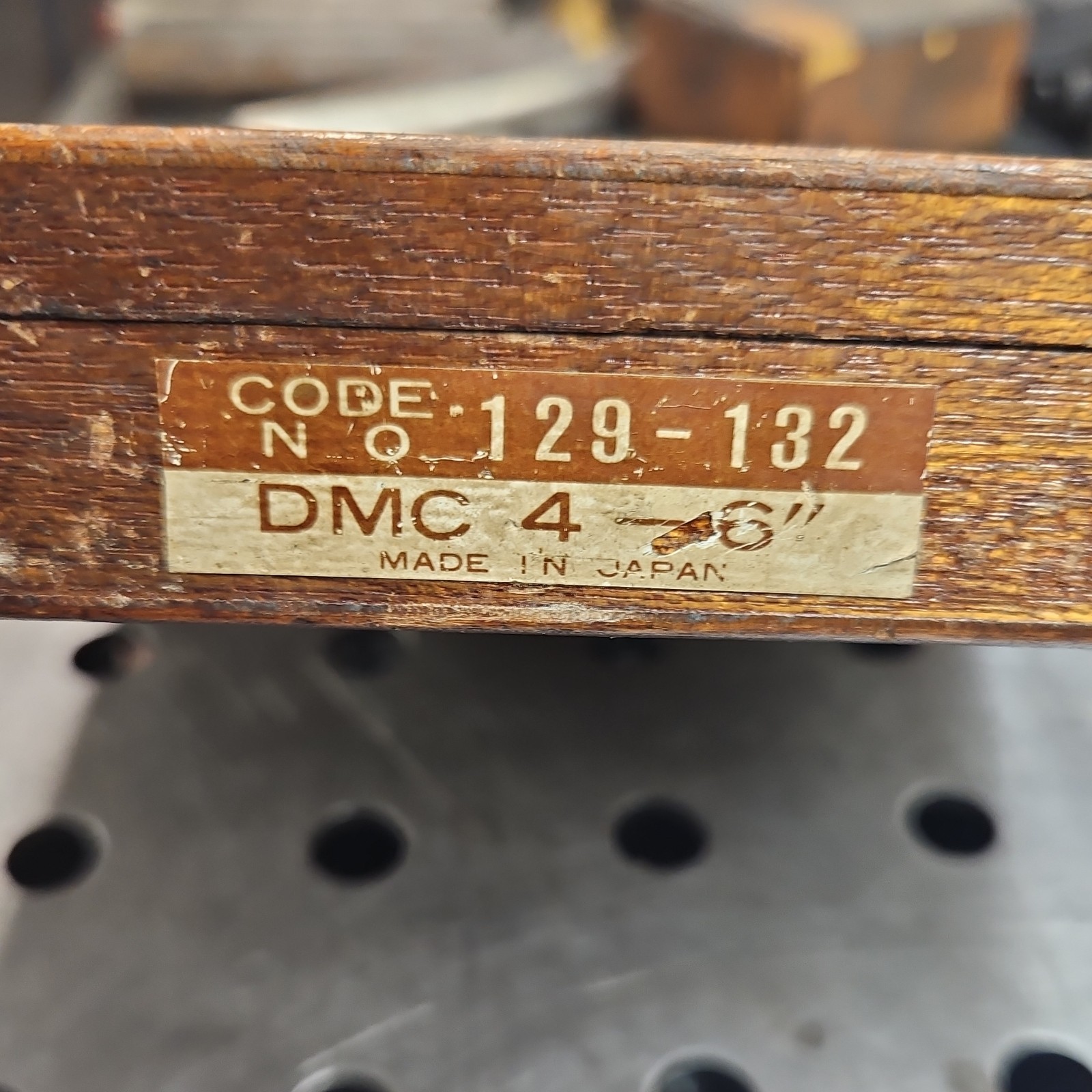 Mitutoyo DMC4 Depth Micrometer 6″ Mechanical 0.001″ Resolution 129-132